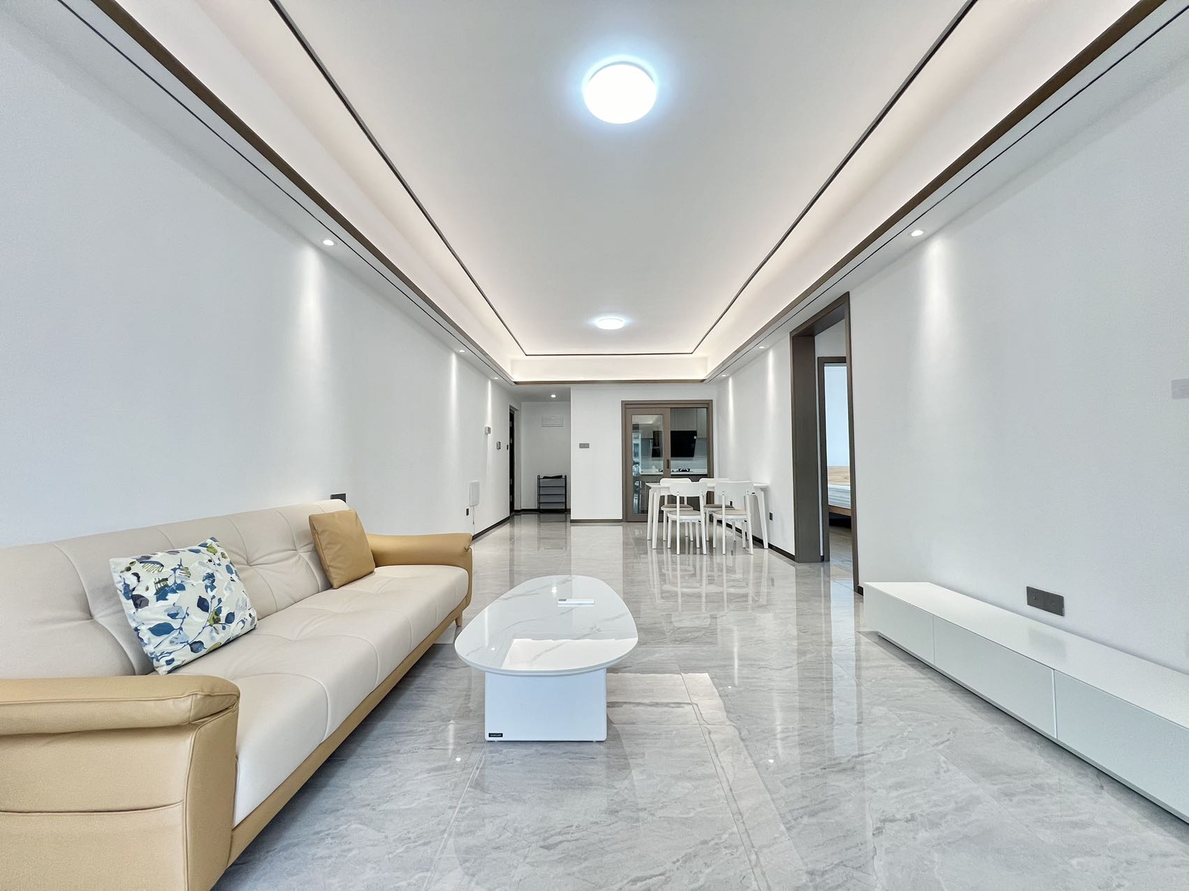 海航豪庭南苑  2室2厅1卫    4500.0元/月室内图