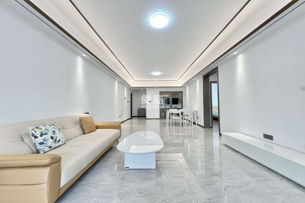 海航豪庭南苑  2室2厅1卫    4500.0元/月 海航豪庭南苑  2室2厅1卫    4500.0元/月室内图