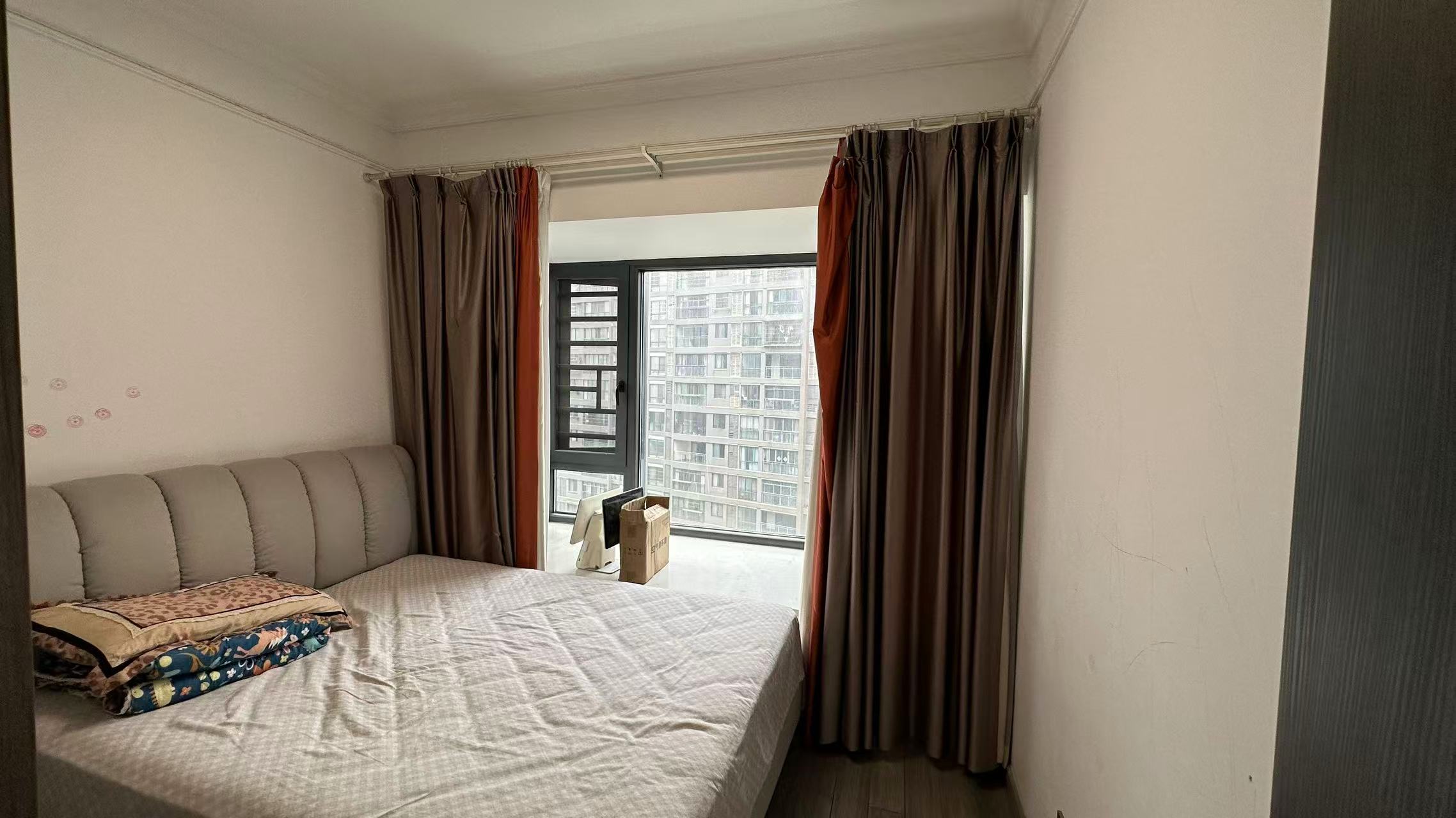 山水文园 5室2厅4卫 135.8万 山水文园 5室2厅4卫 135.8万室内图