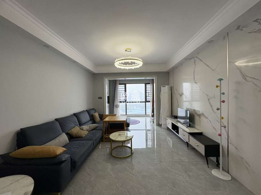 提香蓝岸  3室2厅1卫    57.8万