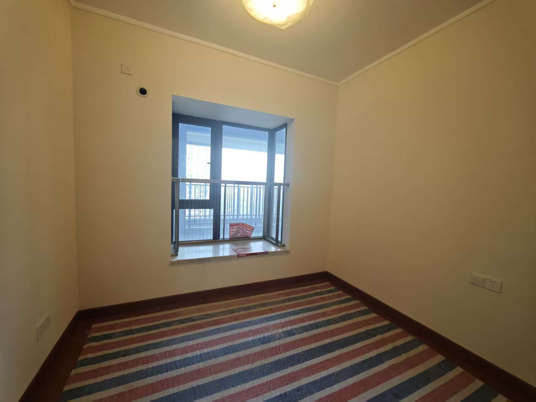 株洲恒大悦珑台 4室2厅2卫 99.8万 株洲恒大悦珑台 4室2厅2卫 99.8万室内图