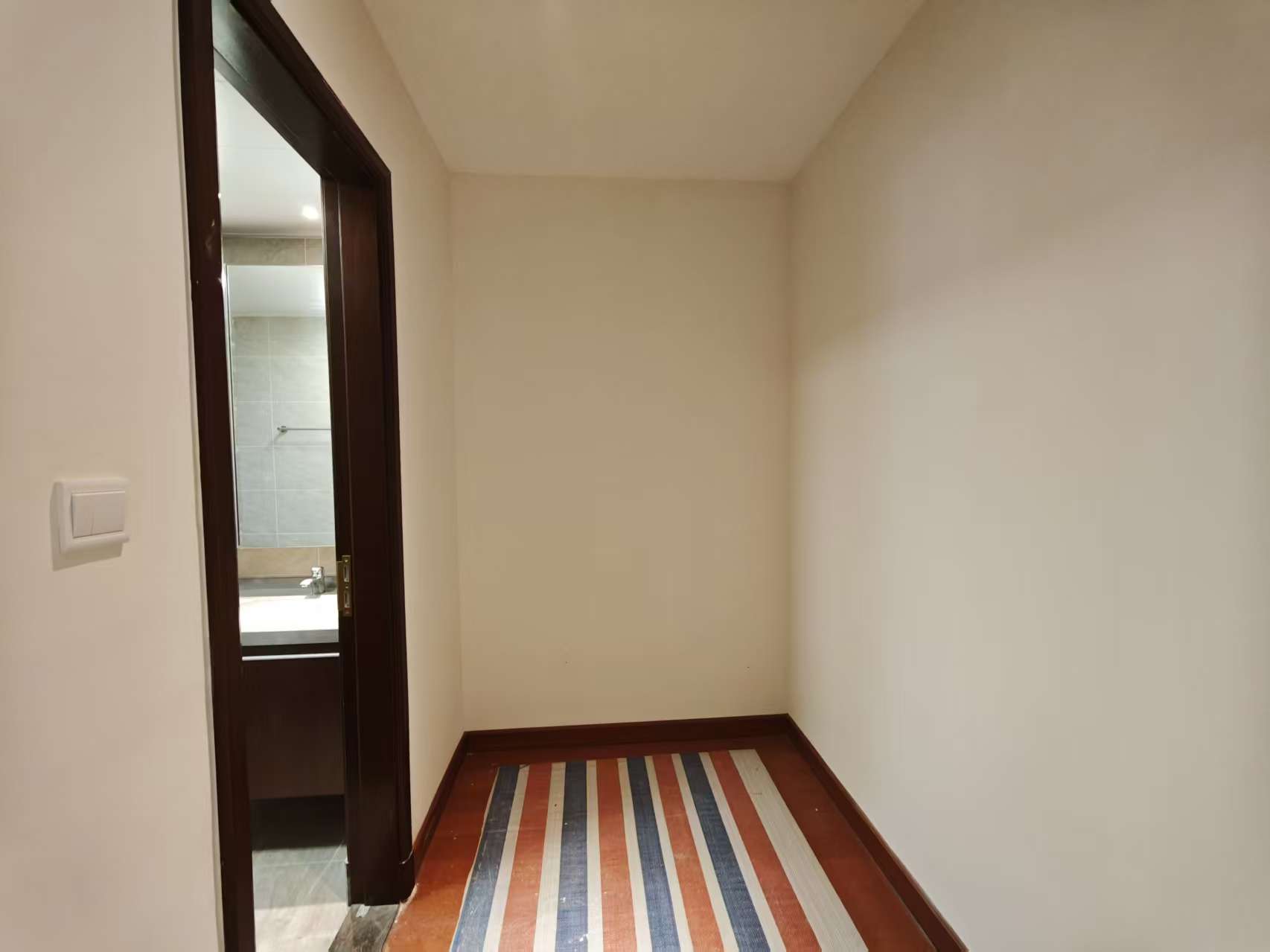 株洲恒大悦珑台 4室2厅2卫 99.8万 株洲恒大悦珑台 4室2厅2卫 99.8万室内图