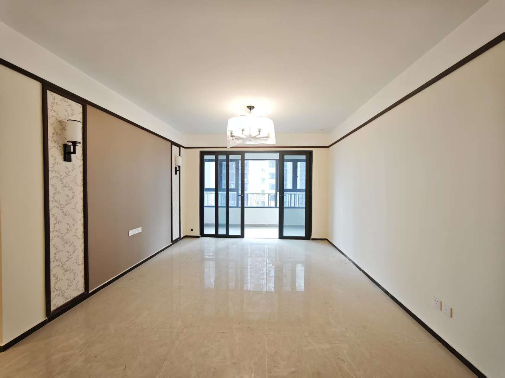 株洲恒大悦珑台 4室2厅2卫 99.8万 株洲恒大悦珑台 4室2厅2卫 99.8万室内图