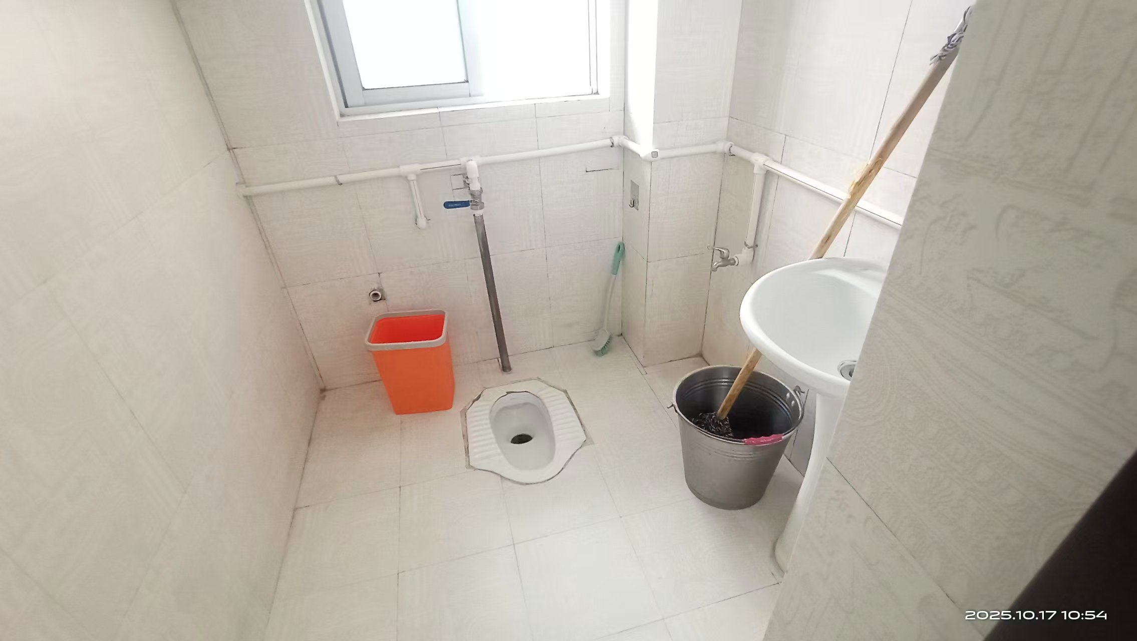 城南雅苑  4室2厅2卫    51.8万 城南雅苑  4室2厅2卫    51.8万室内图