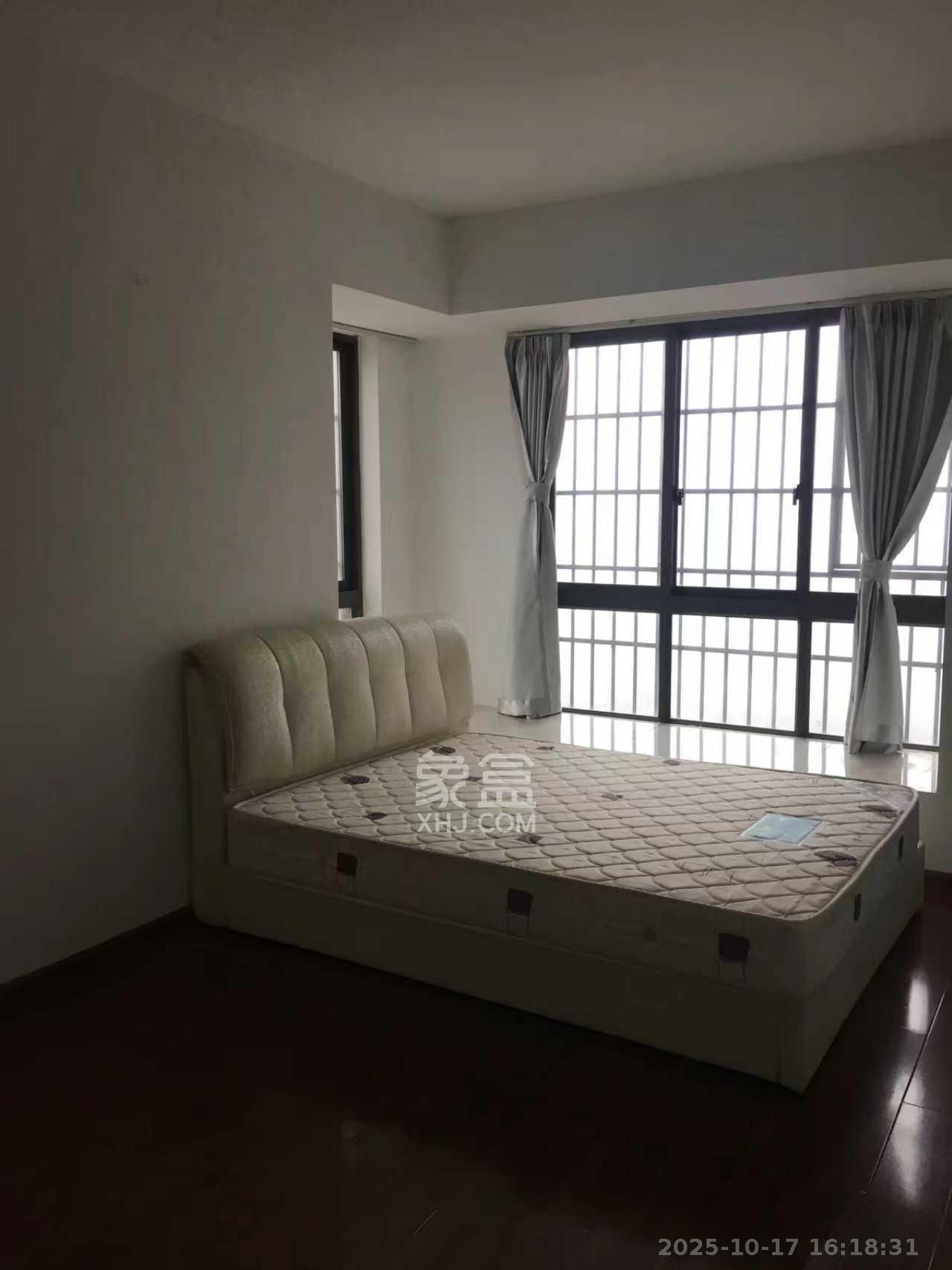 好望谷 3室2厅2卫 2000.0元/月 好望谷 3室2厅2卫 2000.0元/月室内图