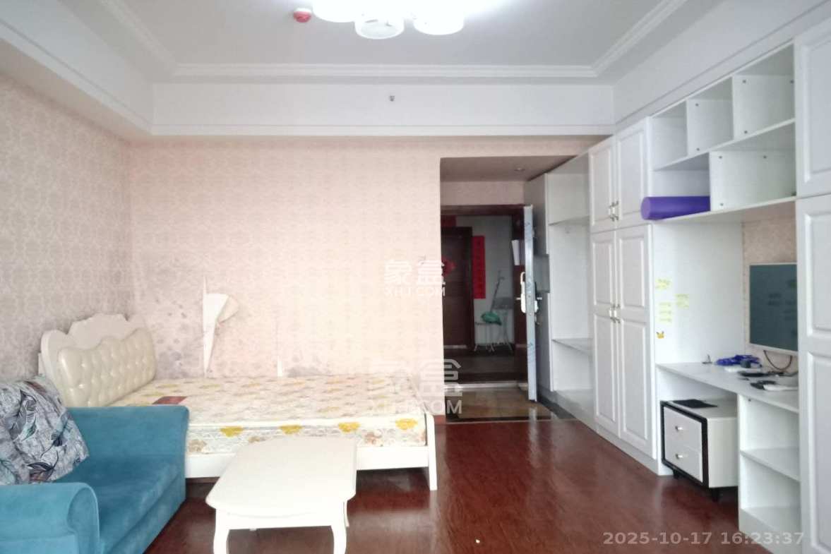 天元涉外景园B区 1室1厅1卫 1400.0元/月 天元涉外景园B区 1室1厅1卫 1400.0元/月室内图