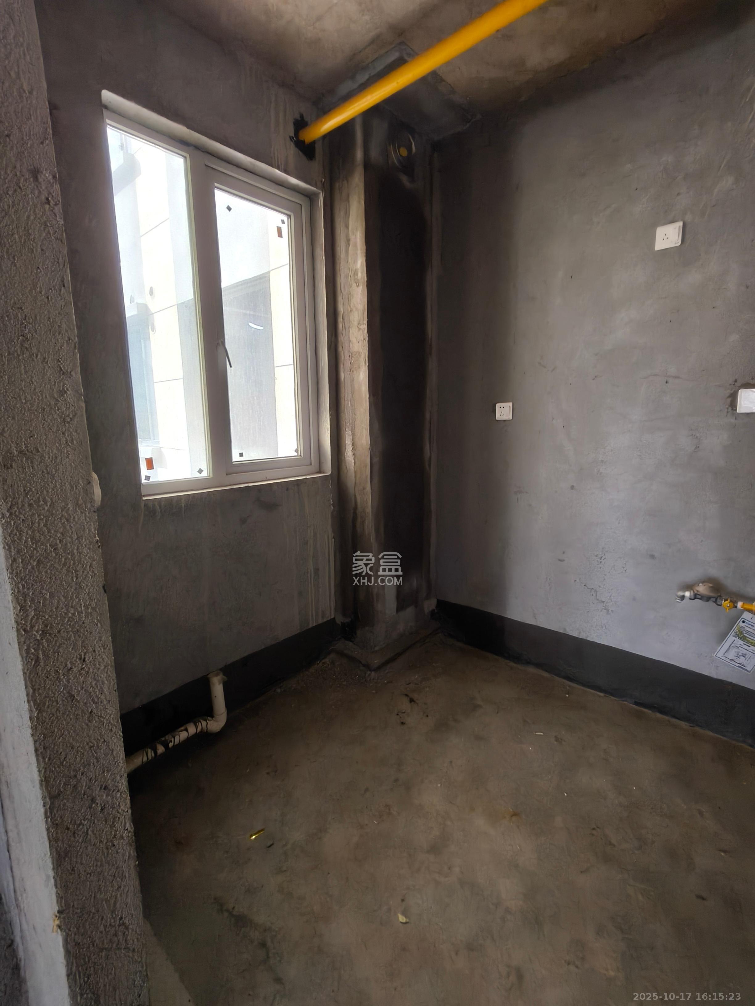 和景家园二期  2室2厅1卫    1400.0元/月室内图