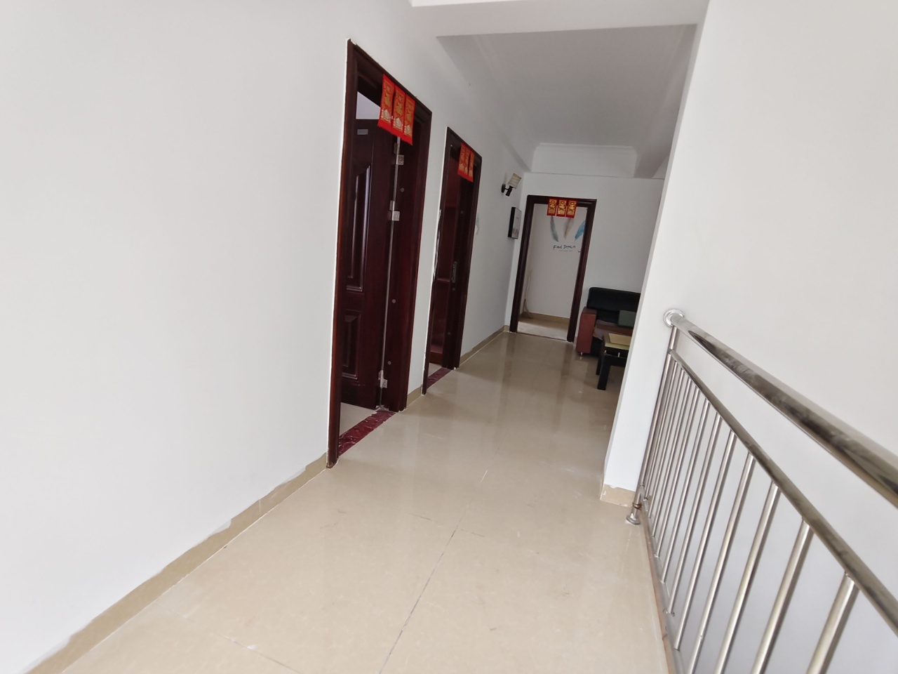 宝泰温泉花园  4室2厅2卫    3200.0元/月室内图