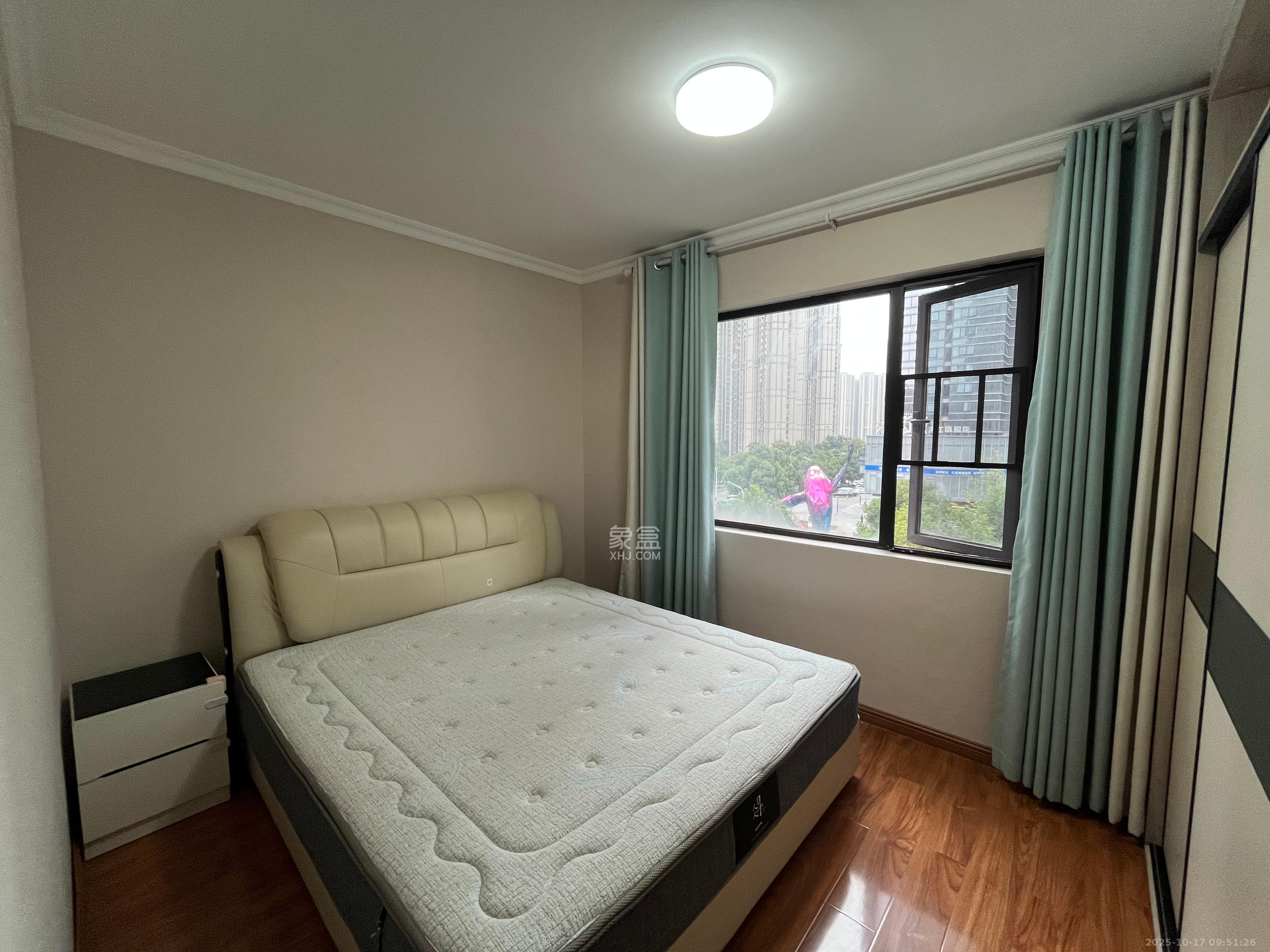 协信星澜汇  3室1厅1卫    2600.0元/月室内图