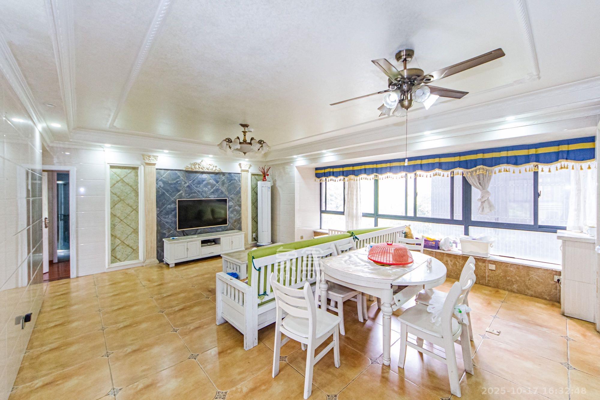 北辰三角洲E3区  4室2厅2卫    3700.0元/月 北辰三角洲E3区  4室2厅2卫    3700.0元/月