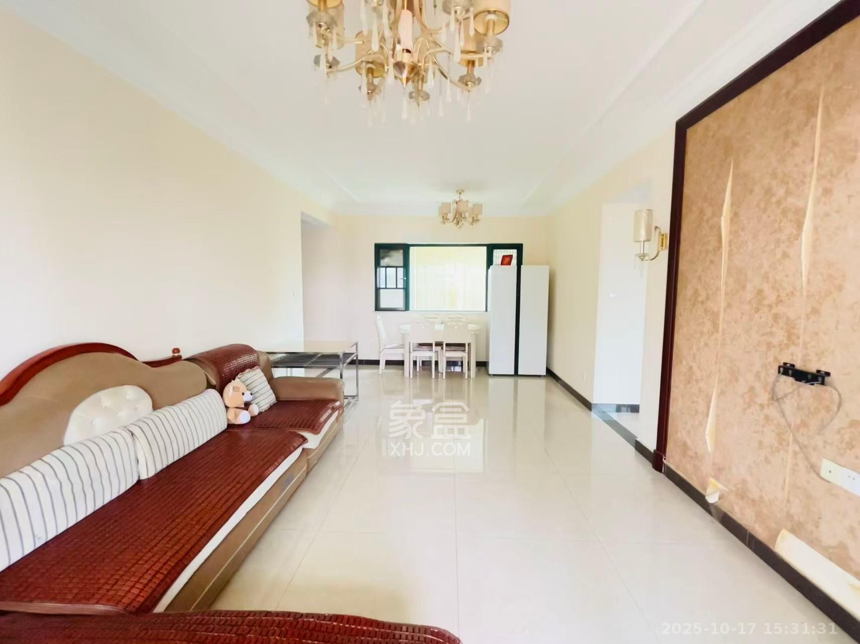 恒大翡翠华庭  3室2厅1卫    2300.0元/月室内图