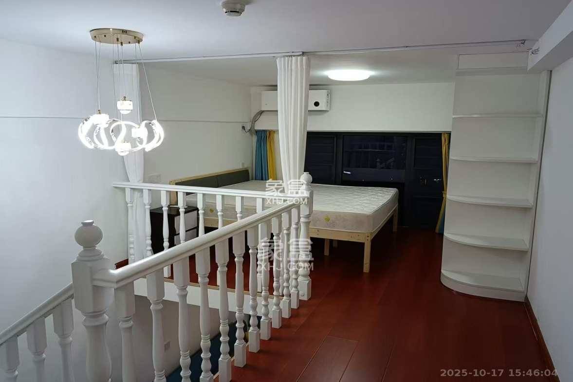 藏珑湖上公馆 2室2厅1卫 2200.0元/月 藏珑湖上公馆 2室2厅1卫 2200.0元/月室内图