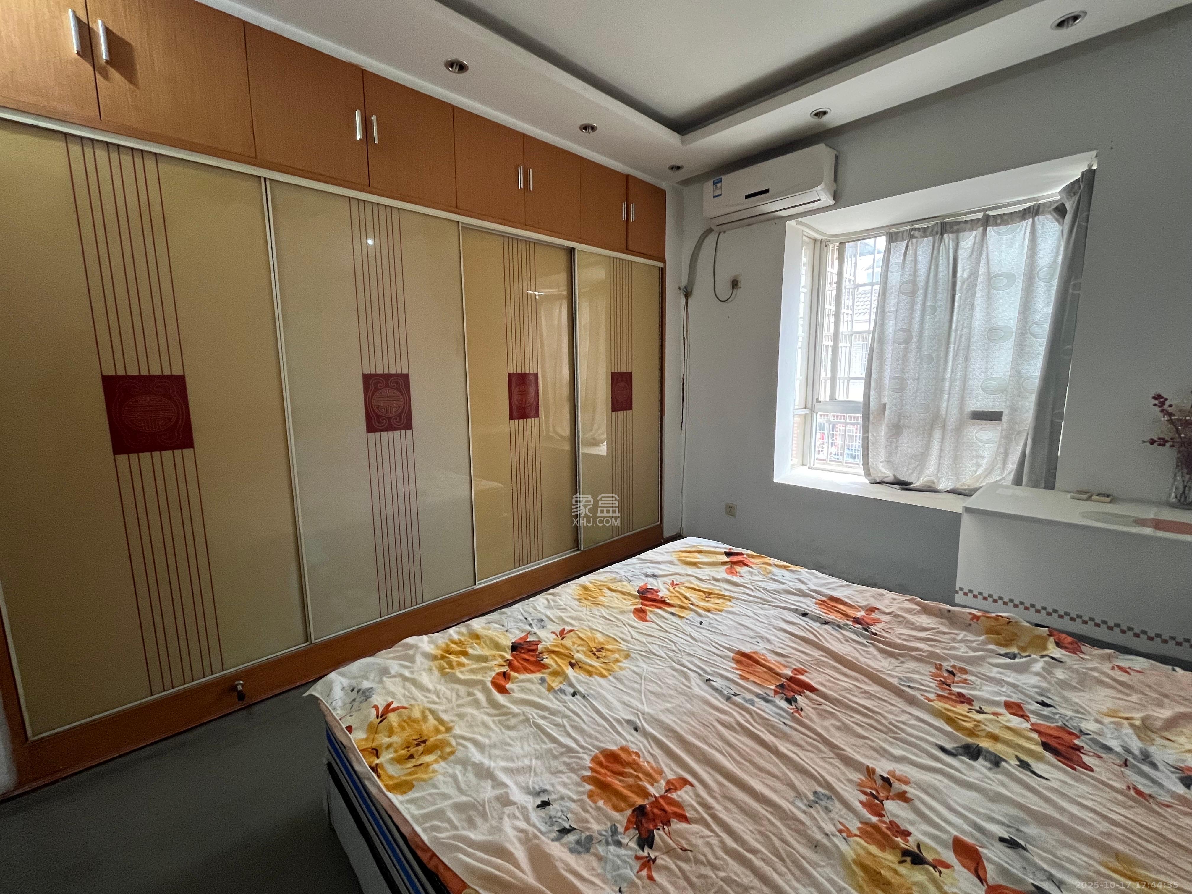 西龙苑安置小区(西垅苑小区) 2室1厅1卫 1000.0元/月 西龙苑安置小区(西垅苑小区) 2室1厅1卫 1000.0元/月室内图