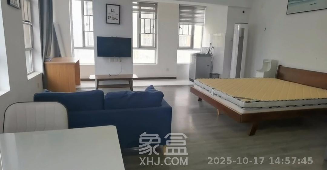 MOMA当代广场  1室1厅1卫    1350.0元/月 MOMA当代广场  1室1厅1卫    1350.0元/月