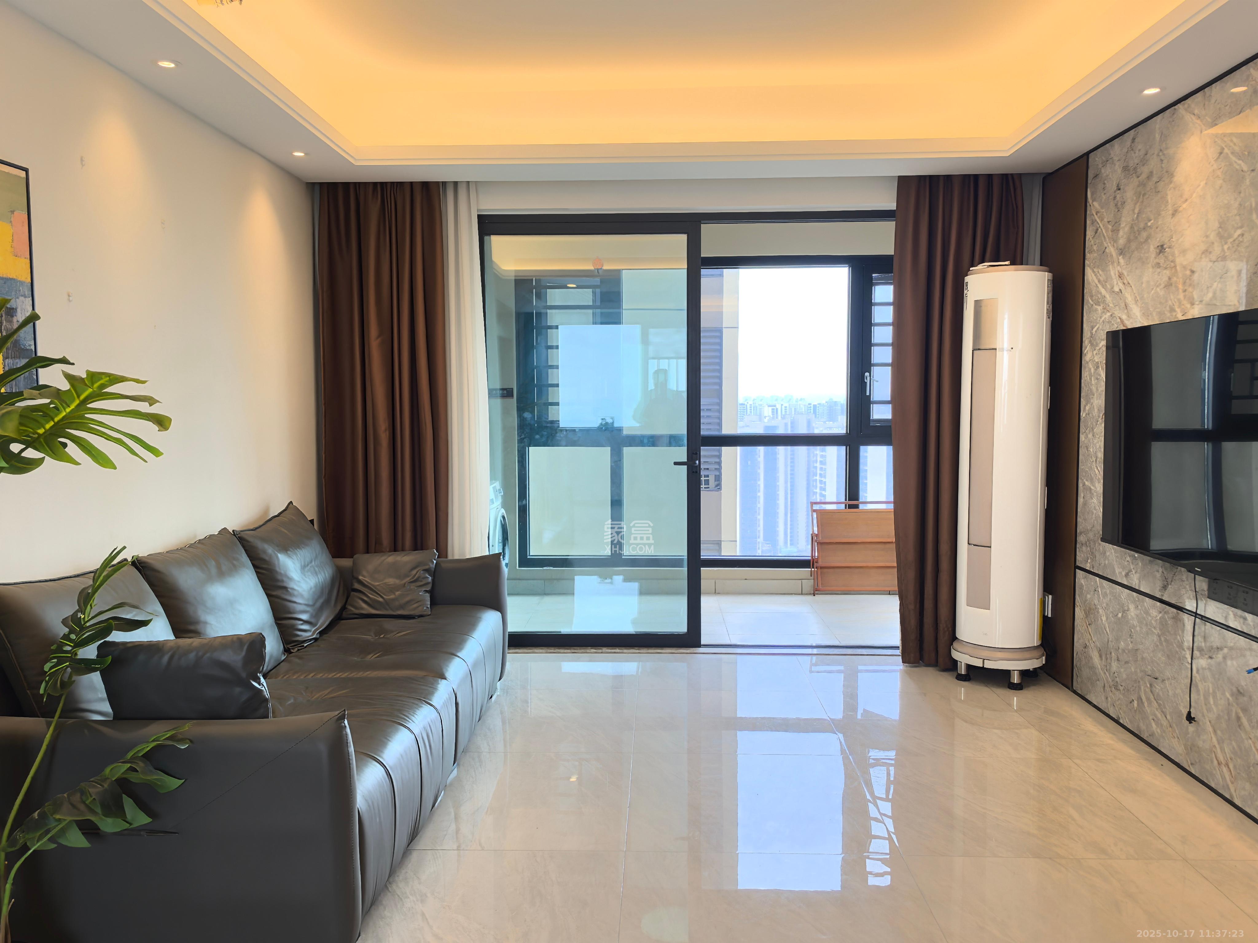 万科魅力之城天阔里 4室2厅2卫 3000.0元/月 万科魅力之城天阔里 4室2厅2卫 3000.0元/月室内图