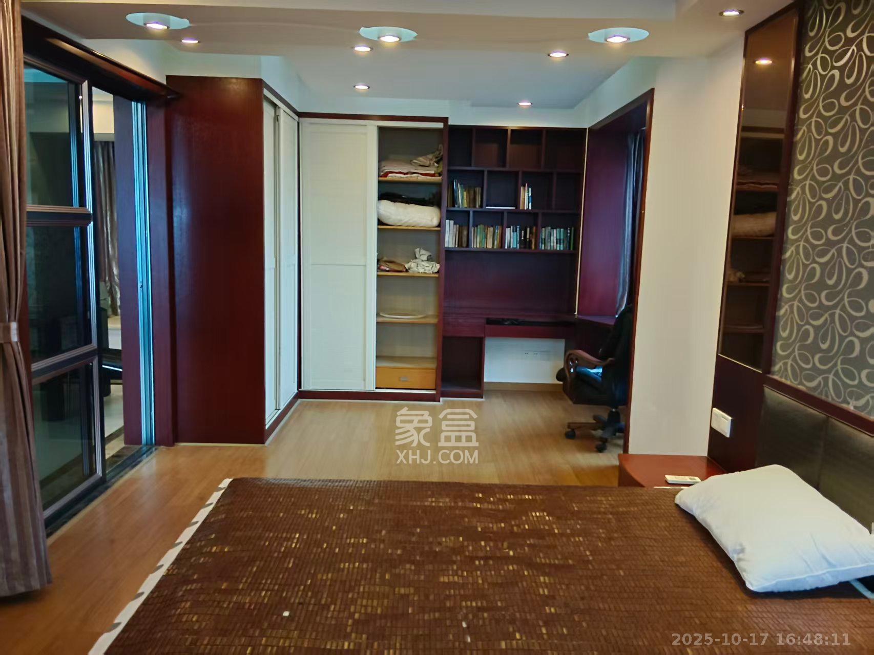 保利麓谷林语B区  3室2厅1卫    2500.0元/月 保利麓谷林语B区  3室2厅1卫    2500.0元/月室内图