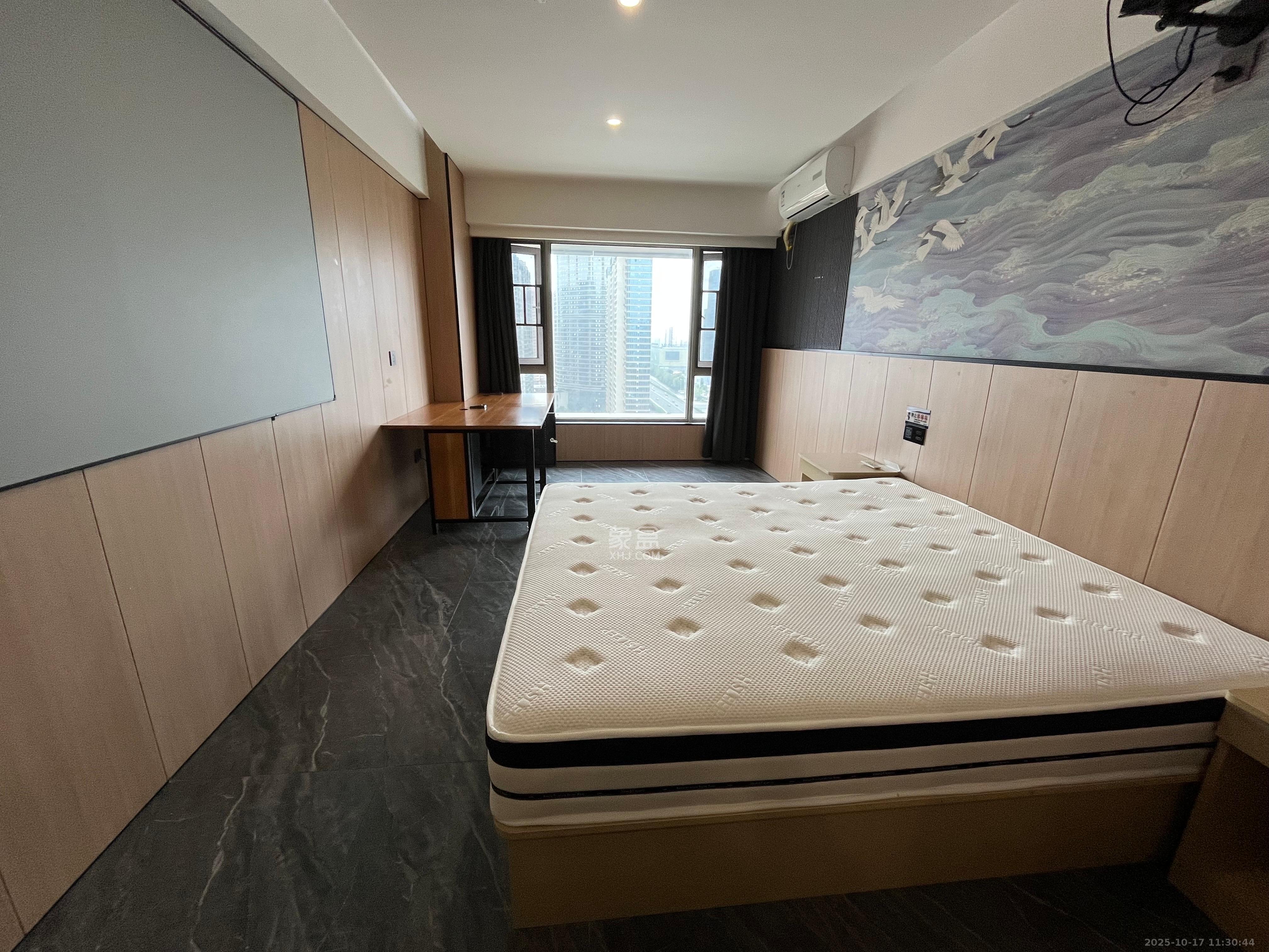 保利天禧EF区  1室0厅1卫    1650.0元/月