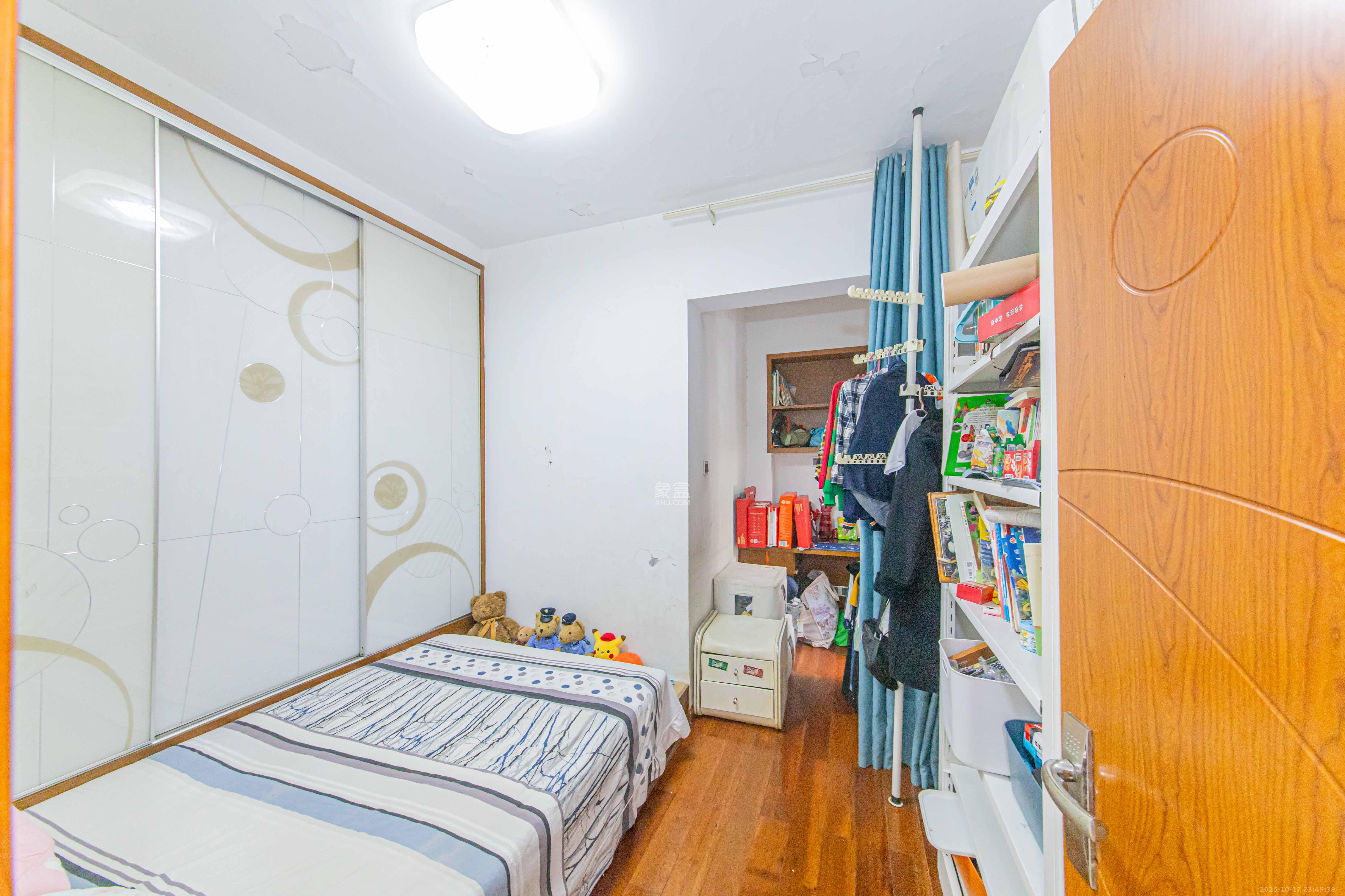 金房奥斯卡 3室2厅1卫 92.8万 金房奥斯卡 3室2厅1卫 92.8万卧室