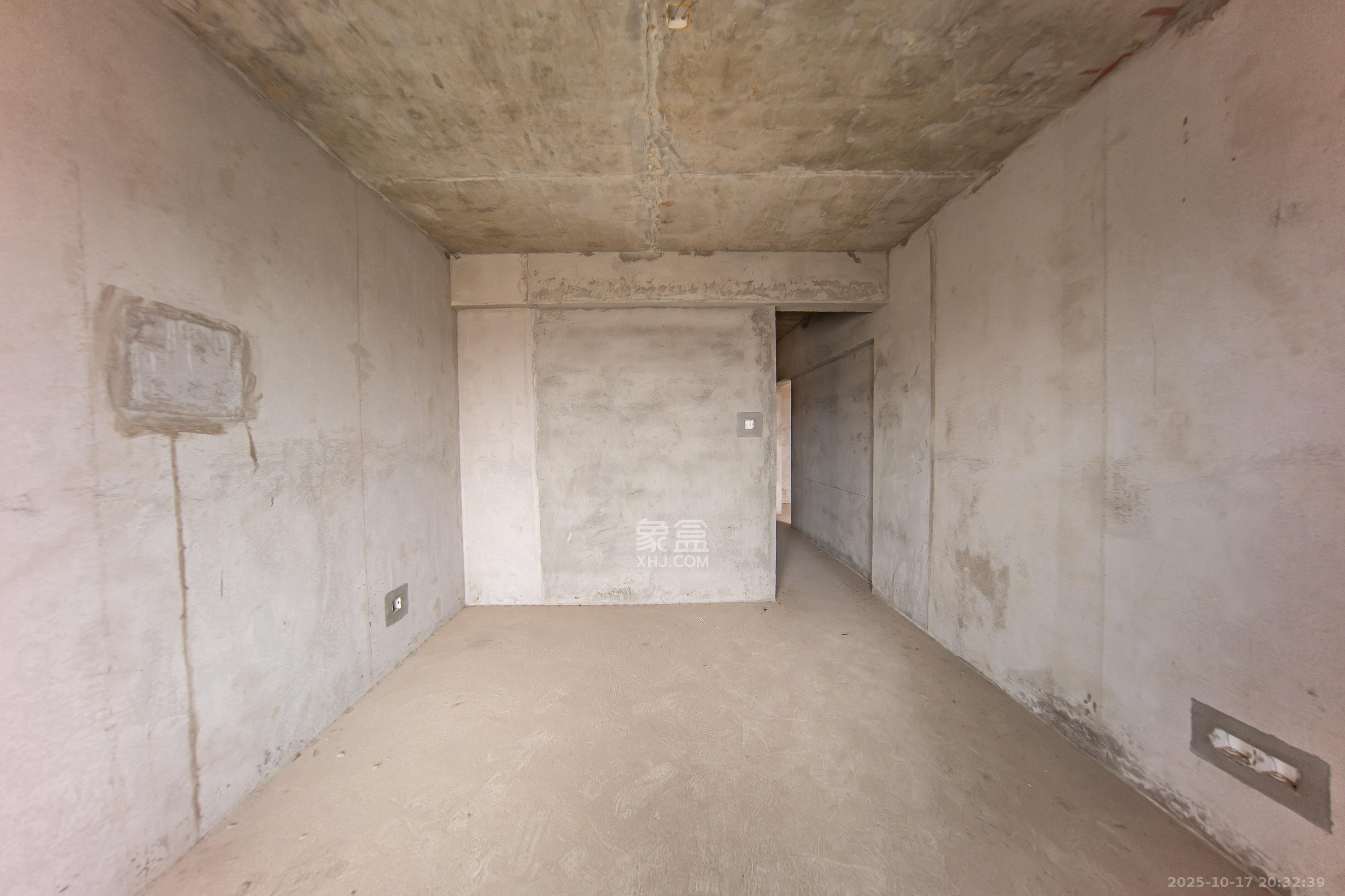 江山帝景哈佛  4室2厅1卫   138.00万 江山帝景哈佛  4室2厅1卫   138.00万卧室