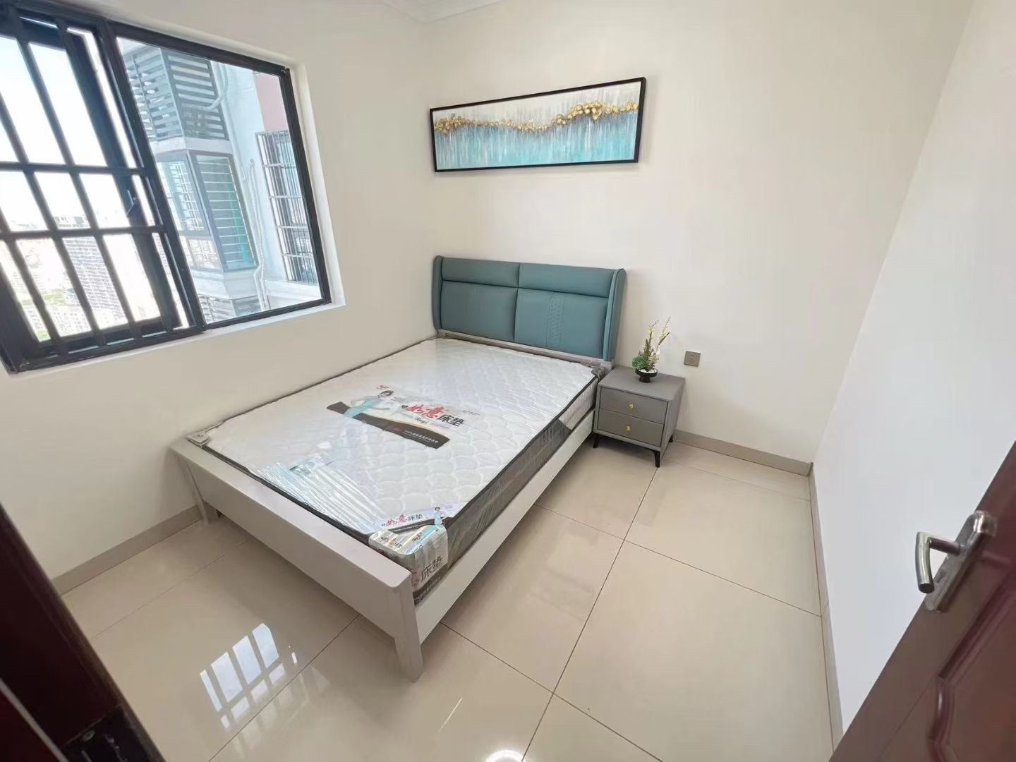 金龙苑  3室2厅1卫    119.0万客厅