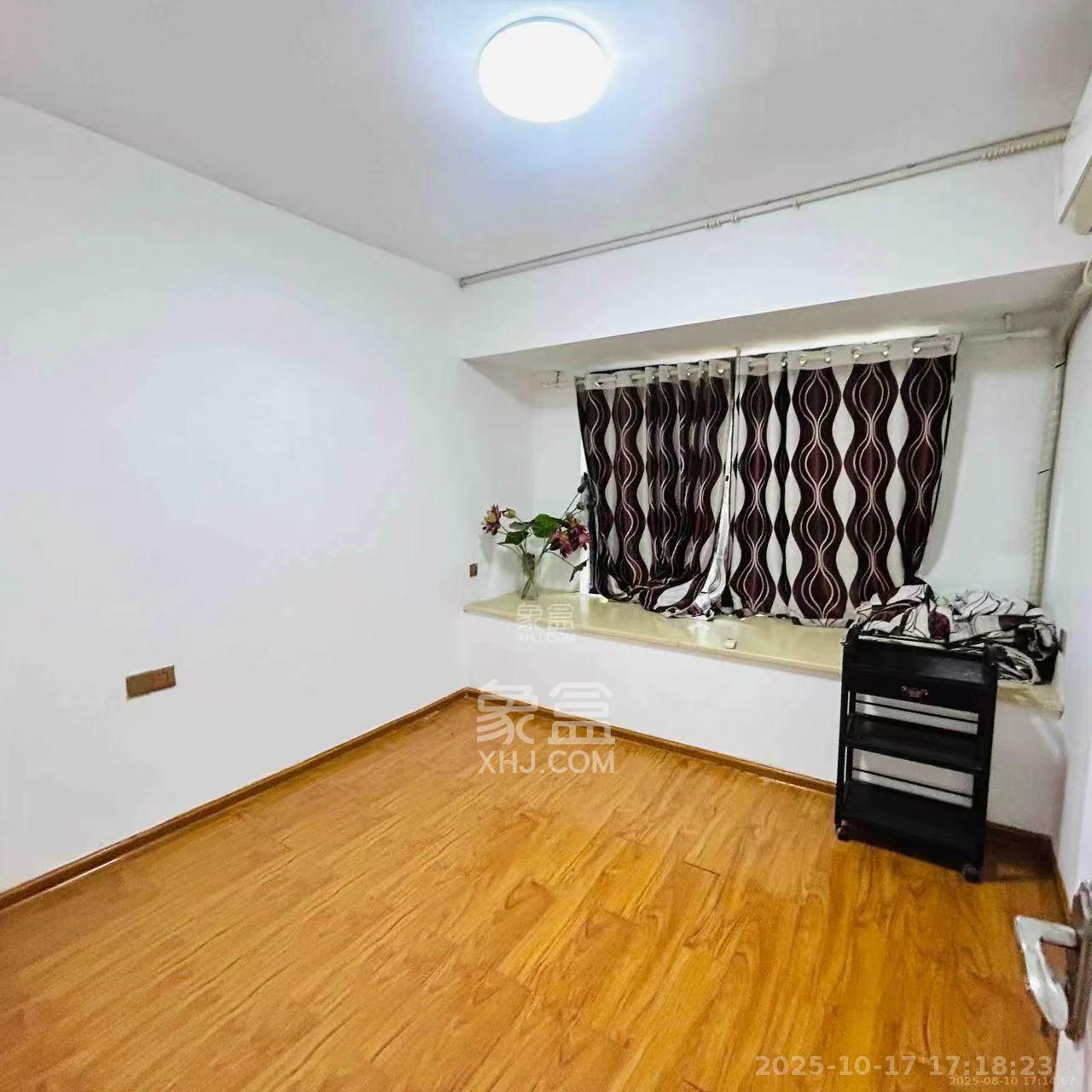 中建芙蓉嘉苑  3室2厅2卫    2000.0元/月