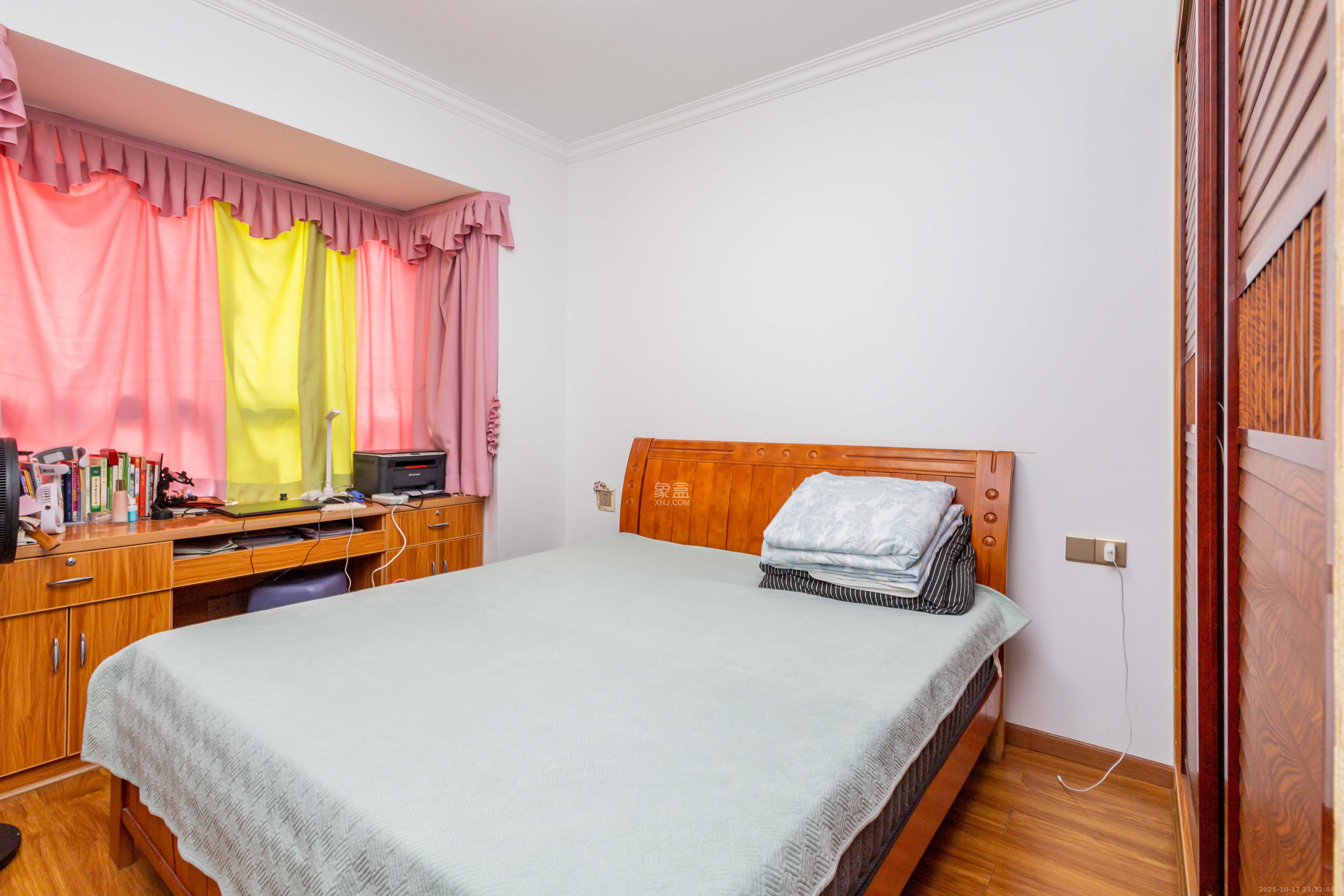 高林仕家 2室2厅1卫 48.8万 高林仕家 2室2厅1卫 48.8万卧室