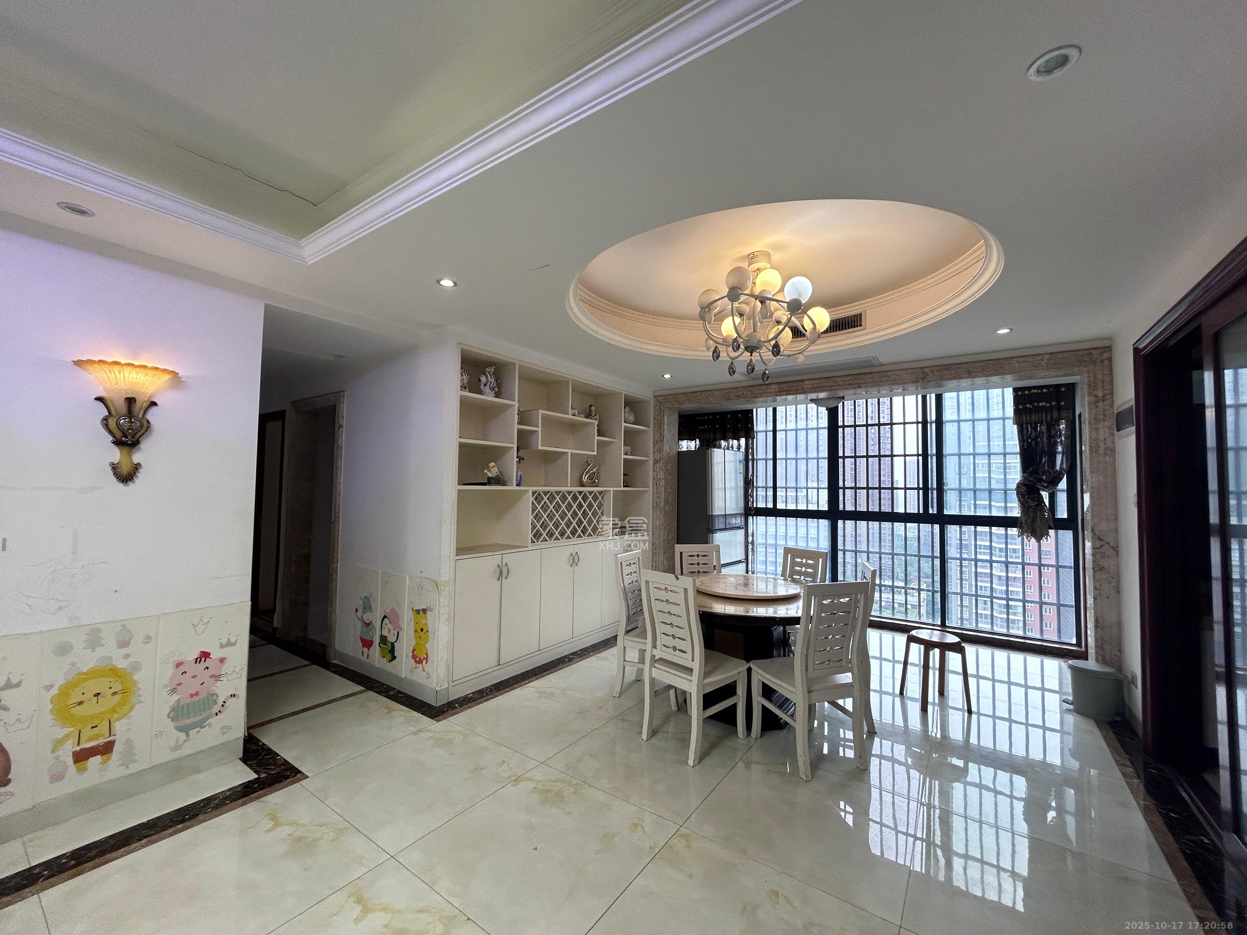 恒基凯旋门一二期  4室2厅2卫    3200.0元/月 恒基凯旋门一二期  4室2厅2卫    3200.0元/月室内图