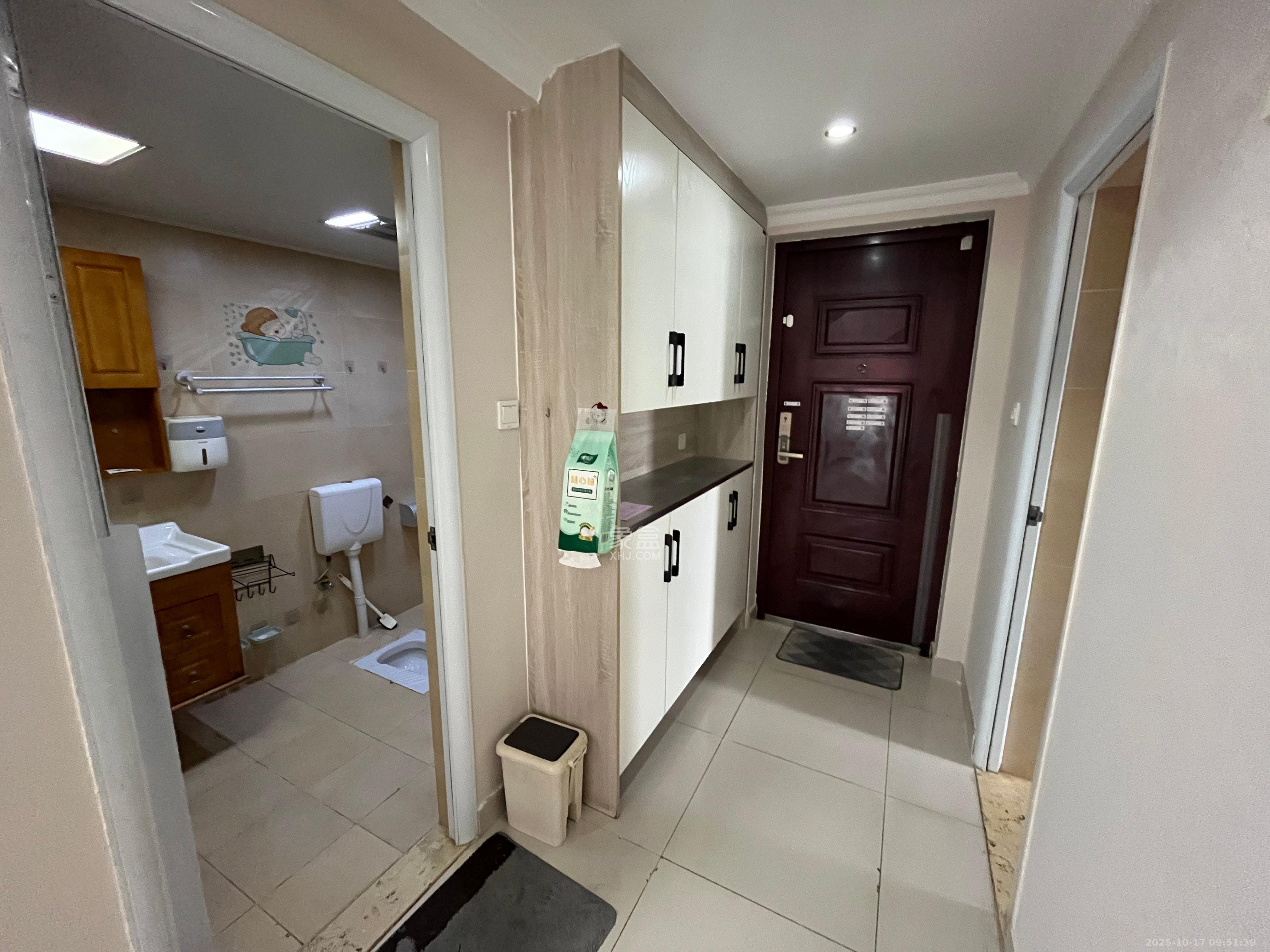 协信星澜汇  3室1厅1卫    2600.0元/月 协信星澜汇  3室1厅1卫    2600.0元/月室内图