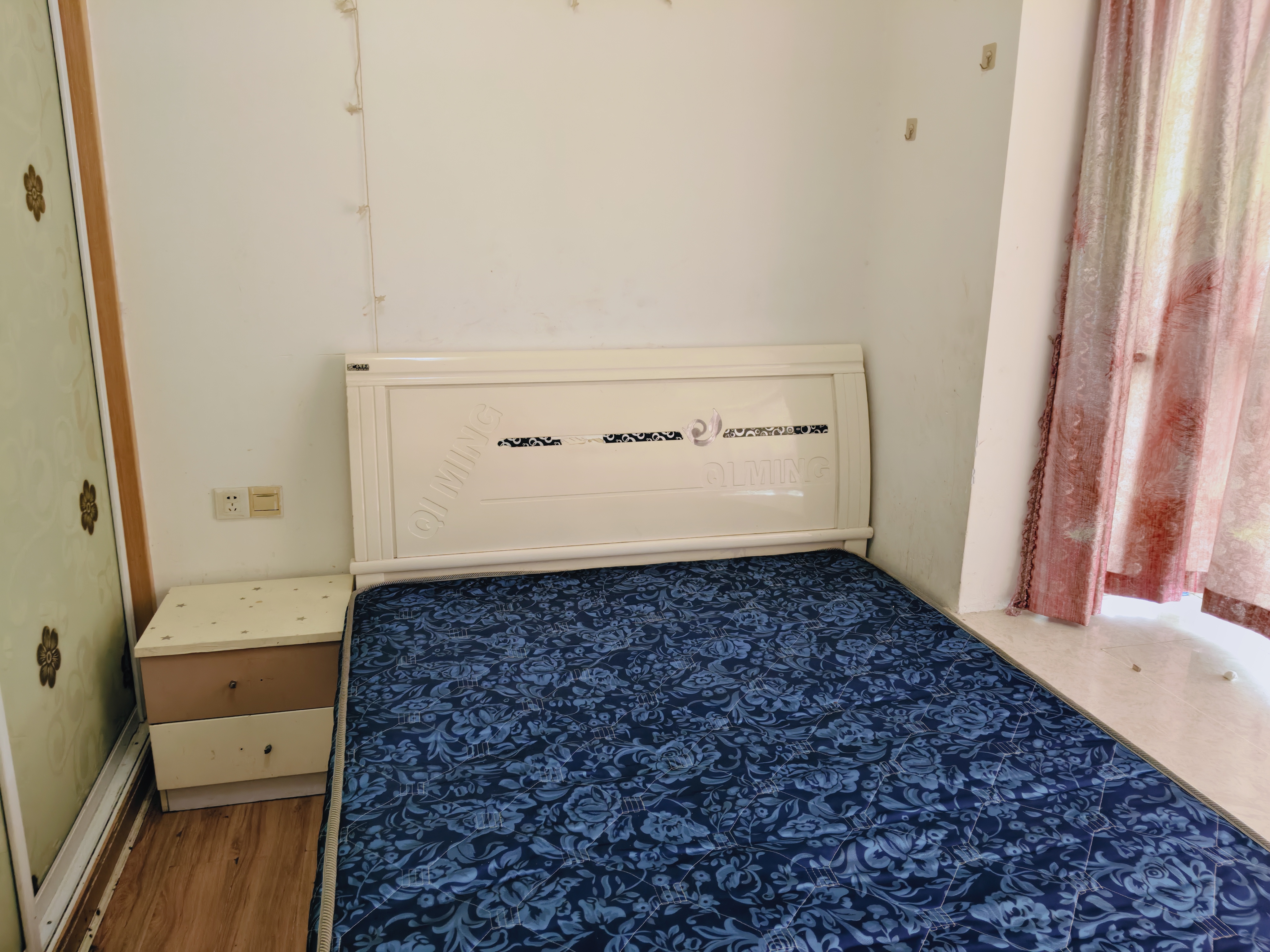 进步亚泰  1室0厅0卫    1360.0元/月室内图