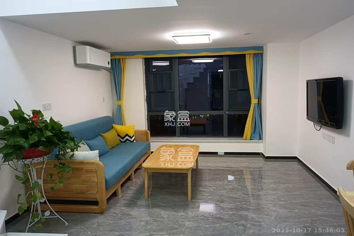 藏珑湖上公馆 2室2厅1卫 2200.0元/月 藏珑湖上公馆 2室2厅1卫 2200.0元/月室内图