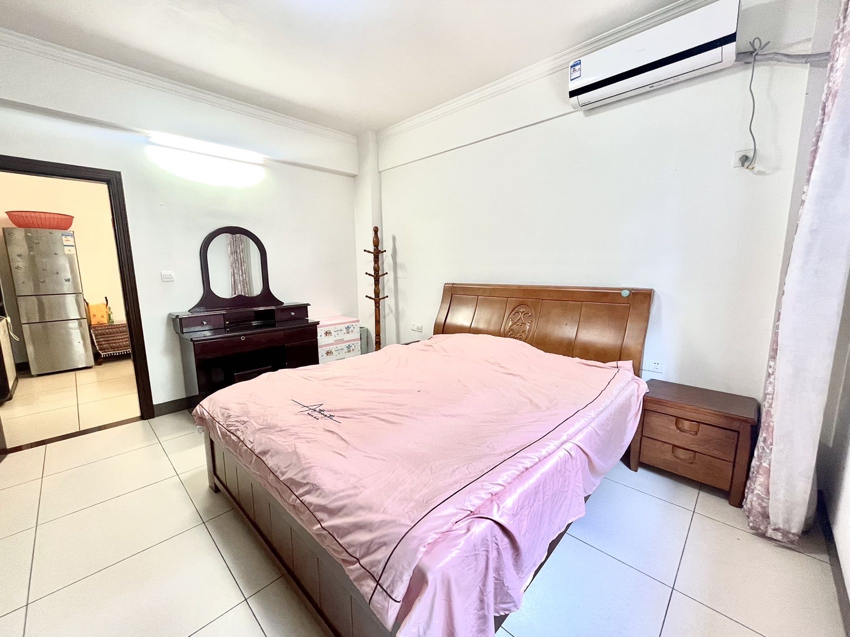 军安花苑  3室2厅1卫    3000.0元/月室内图