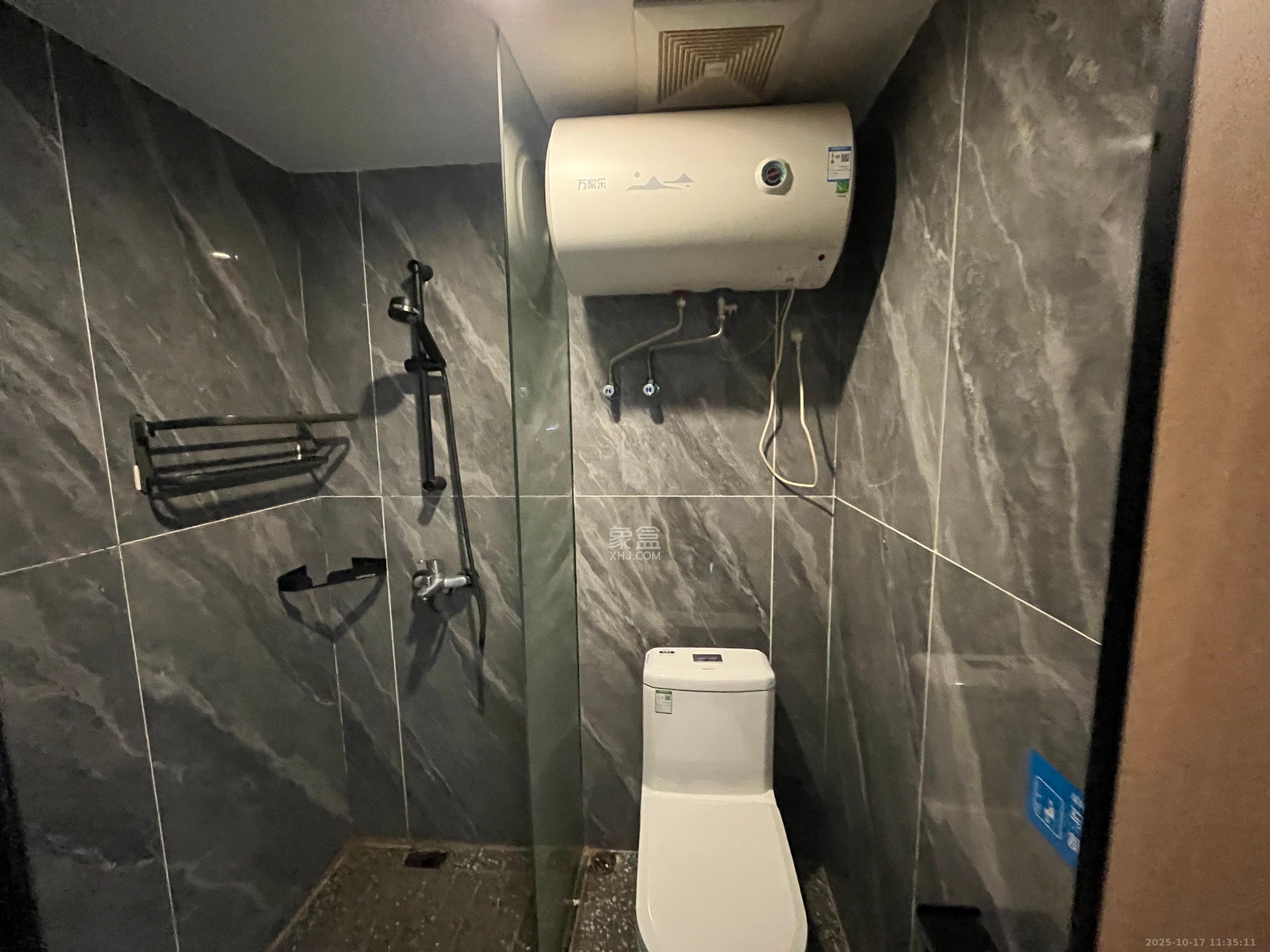 保利天禧EF区  1室0厅1卫    1650.0元/月 保利天禧EF区  1室0厅1卫    1650.0元/月室内图