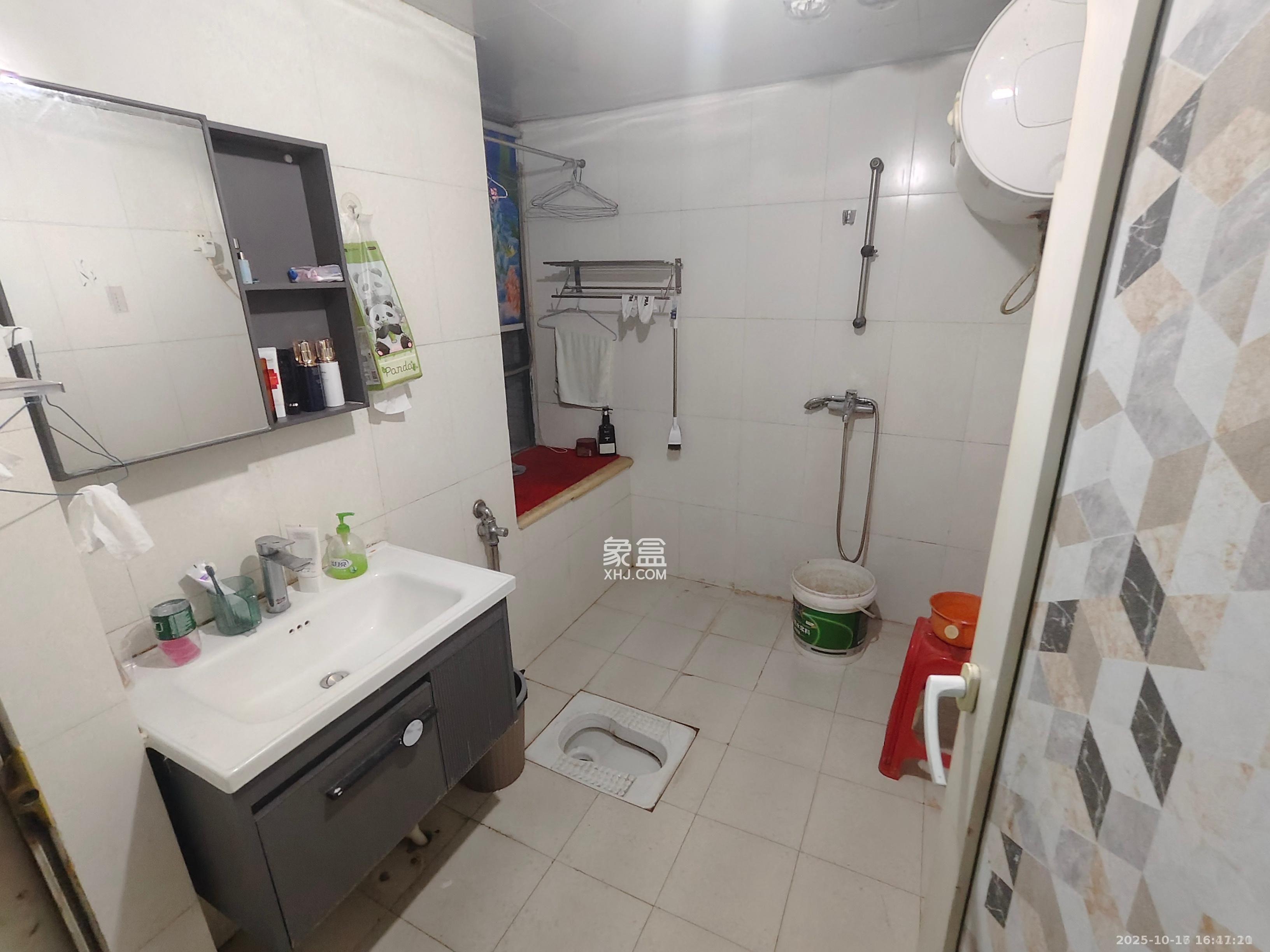 望兴景园一期  2室2厅1卫    2200.0元/月 望兴景园一期  2室2厅1卫    2200.0元/月室内图