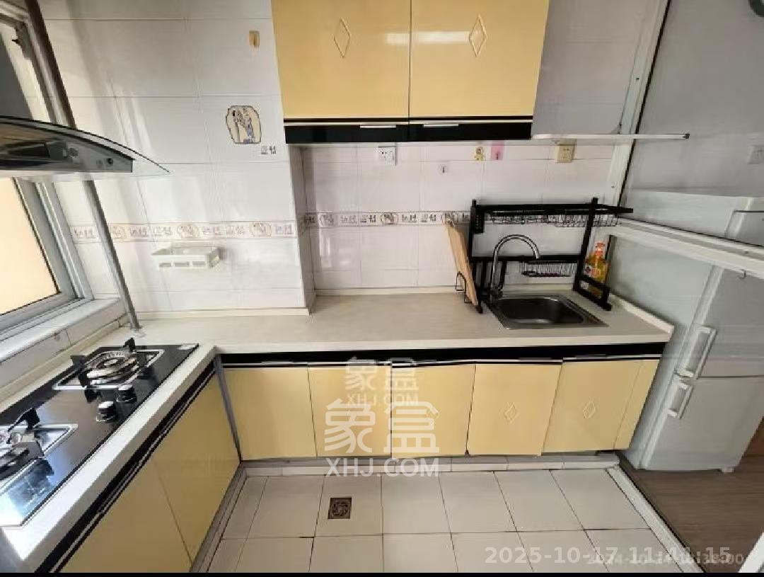 先锋水韵花都 1室1厅1卫 1600.0元/月 先锋水韵花都 1室1厅1卫 1600.0元/月室内图