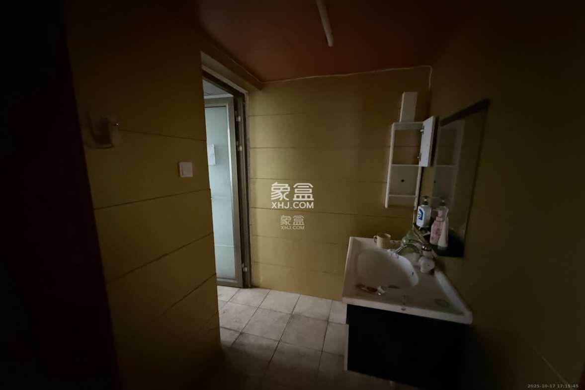 君庭金福苑 2室2厅1卫 4000.0元/月 君庭金福苑 2室2厅1卫 4000.0元/月室内图