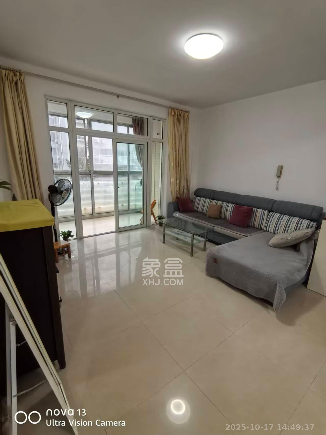 活力康城  1室0厅0卫    2500.0元/月 活力康城  1室0厅0卫    2500.0元/月室内图