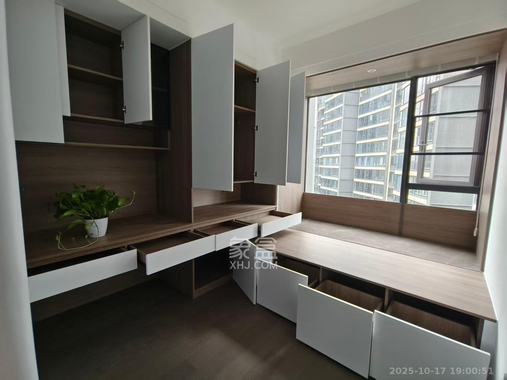 绿地麓云国际一期 6室2厅3卫 7000.0元/月 绿地麓云国际一期 6室2厅3卫 7000.0元/月室内图