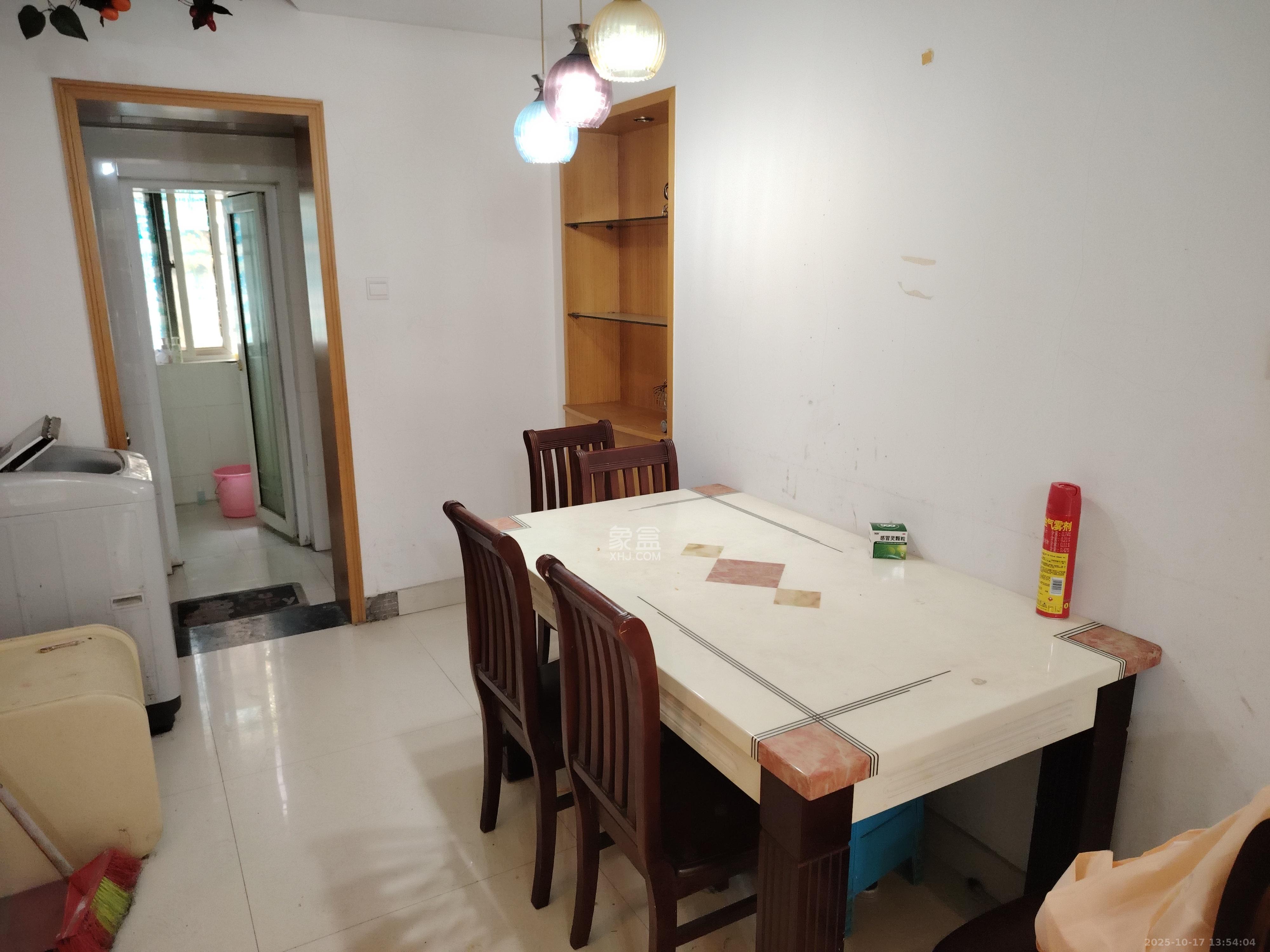 德馨园  2室2厅1卫    1600.0元/月室内图