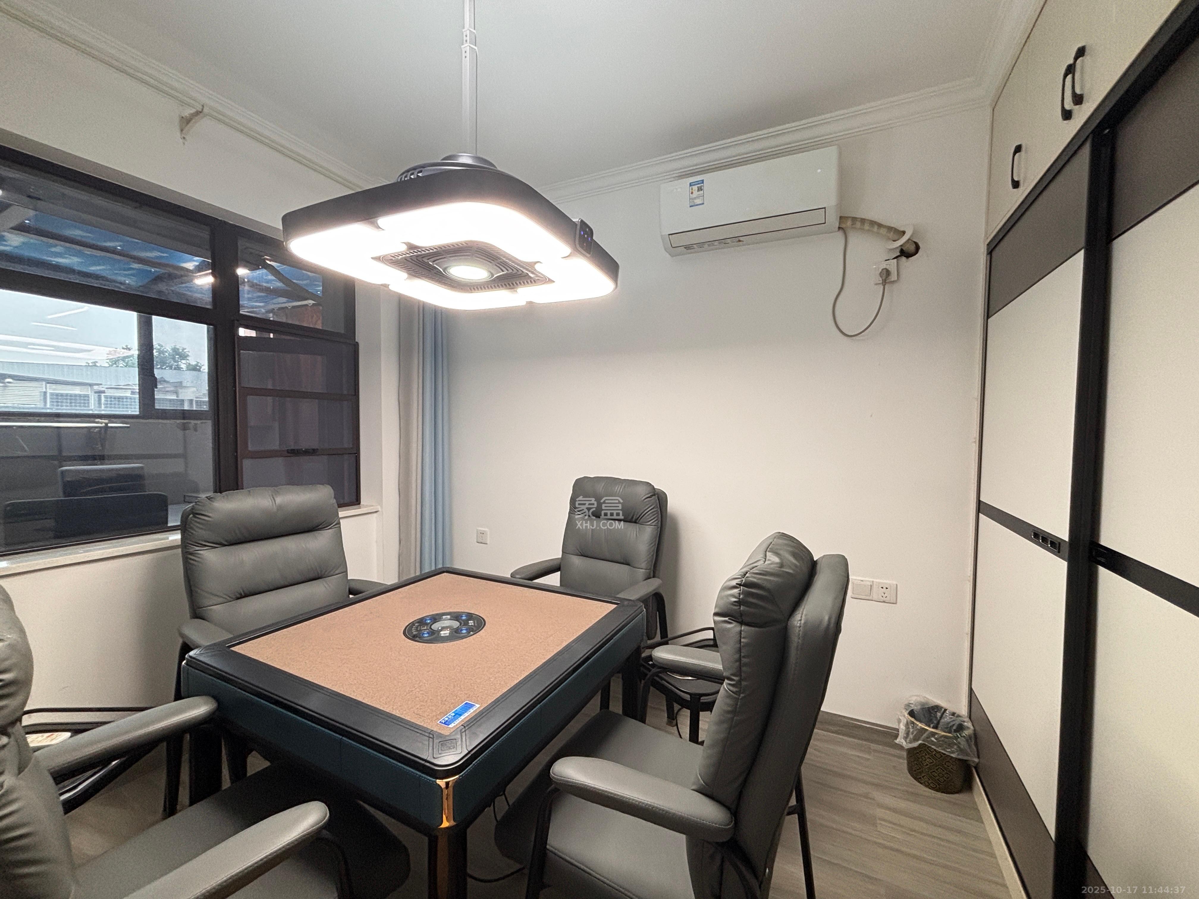 未来漫城 4室2厅2卫 3500.0元/月 未来漫城 4室2厅2卫 3500.0元/月室内图