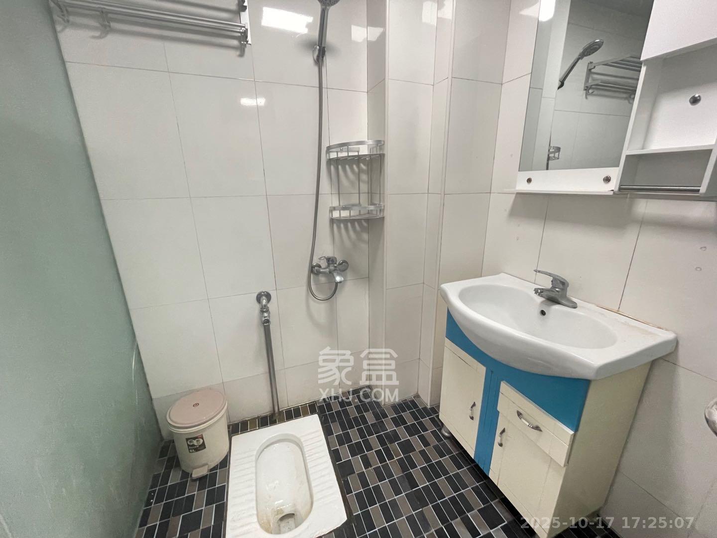 他城(天鸿时代公寓) 1室1厅1卫 1300.0元/月 他城(天鸿时代公寓) 1室1厅1卫 1300.0元/月室内图