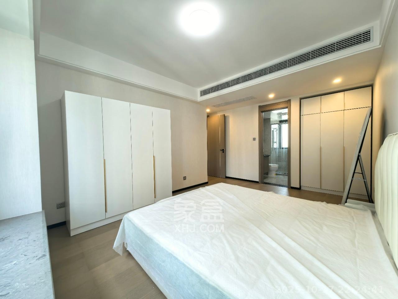 中海麓山境北区 4室2厅2卫 3200.0元/月 中海麓山境北区 4室2厅2卫 3200.0元/月室内图