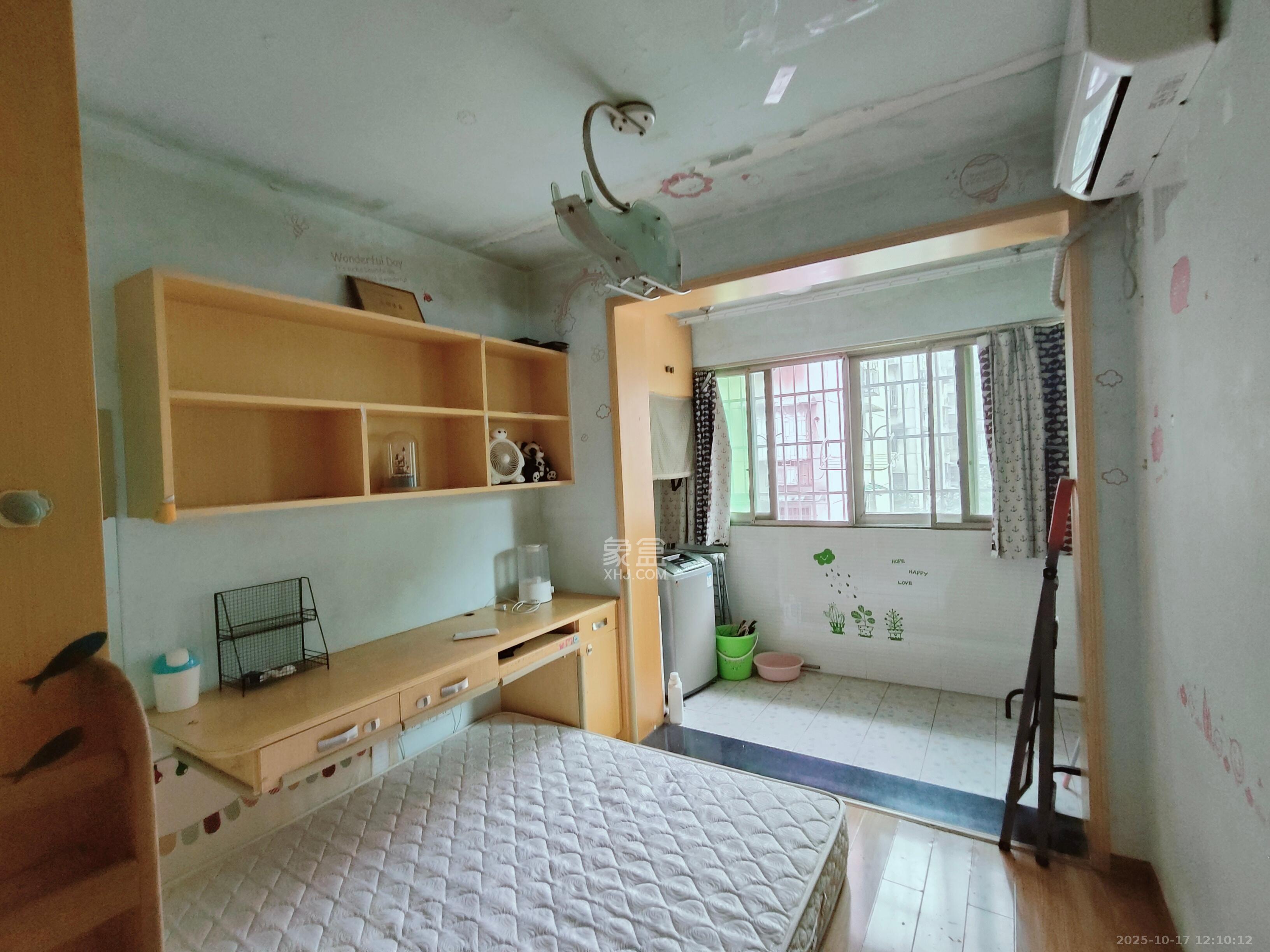 向东南社区 2室1厅1卫 1600.0元/月 向东南社区 2室1厅1卫 1600.0元/月室内图