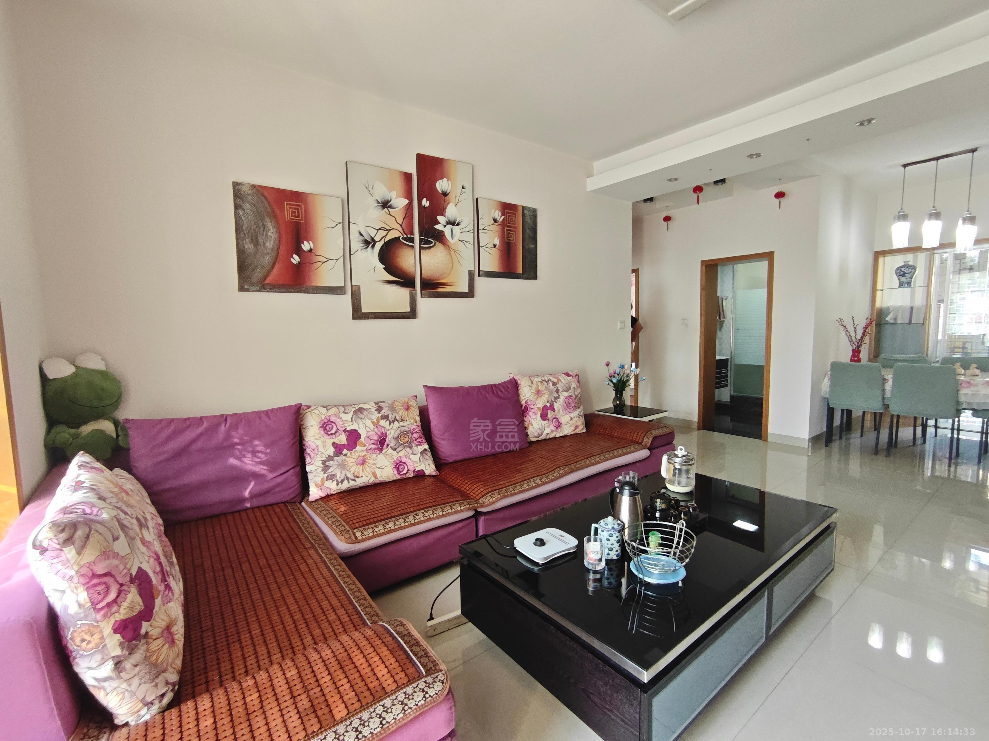 尚格名城东岸花园  3室2厅2卫    1500.0元/月 尚格名城东岸花园  3室2厅2卫    1500.0元/月室内图1