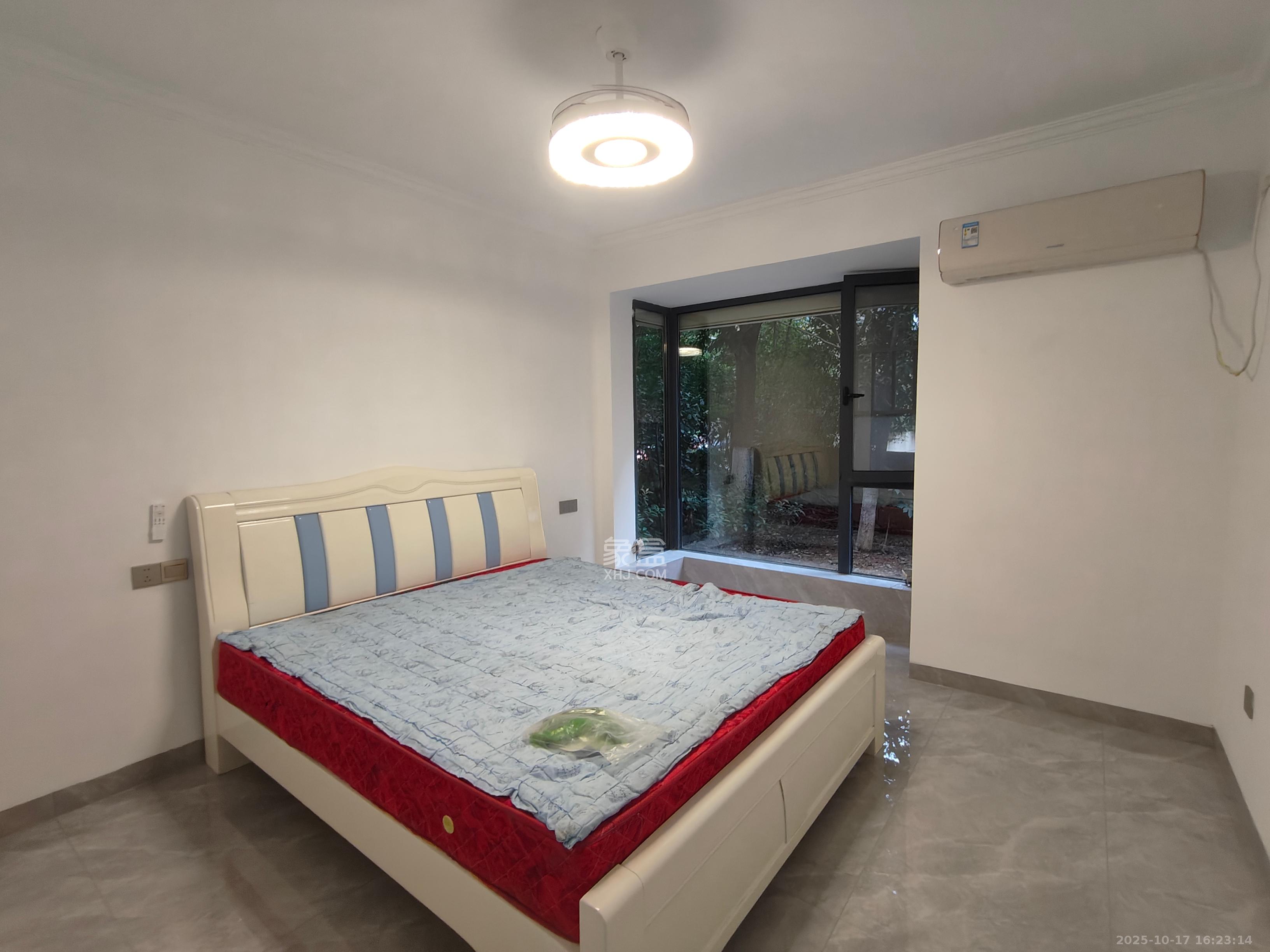 明发国际城 3室2厅2卫 2000.0元/月 明发国际城 3室2厅2卫 2000.0元/月室内图