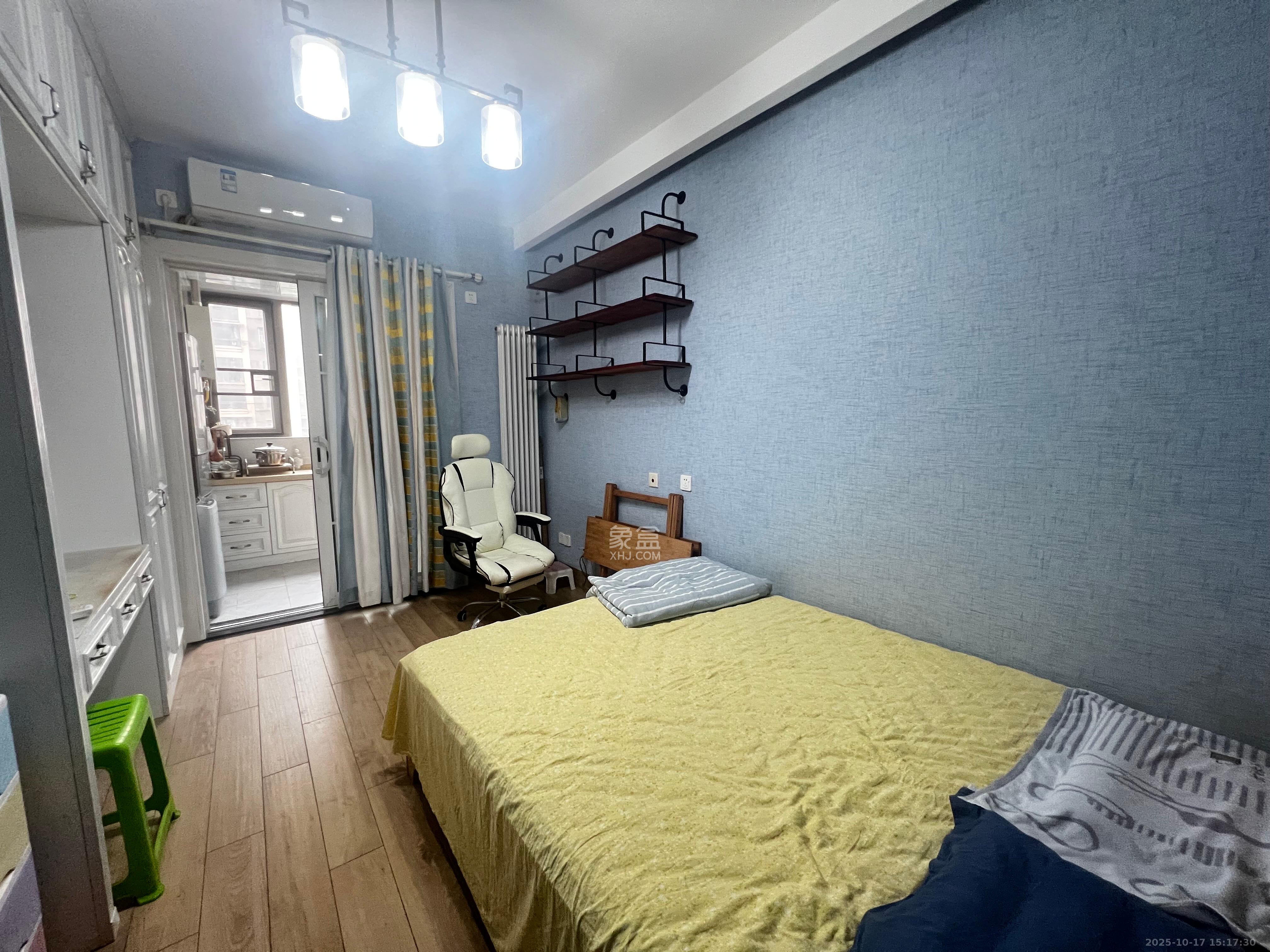 怡海星城  1室1厅1卫    900.0元/月室内图