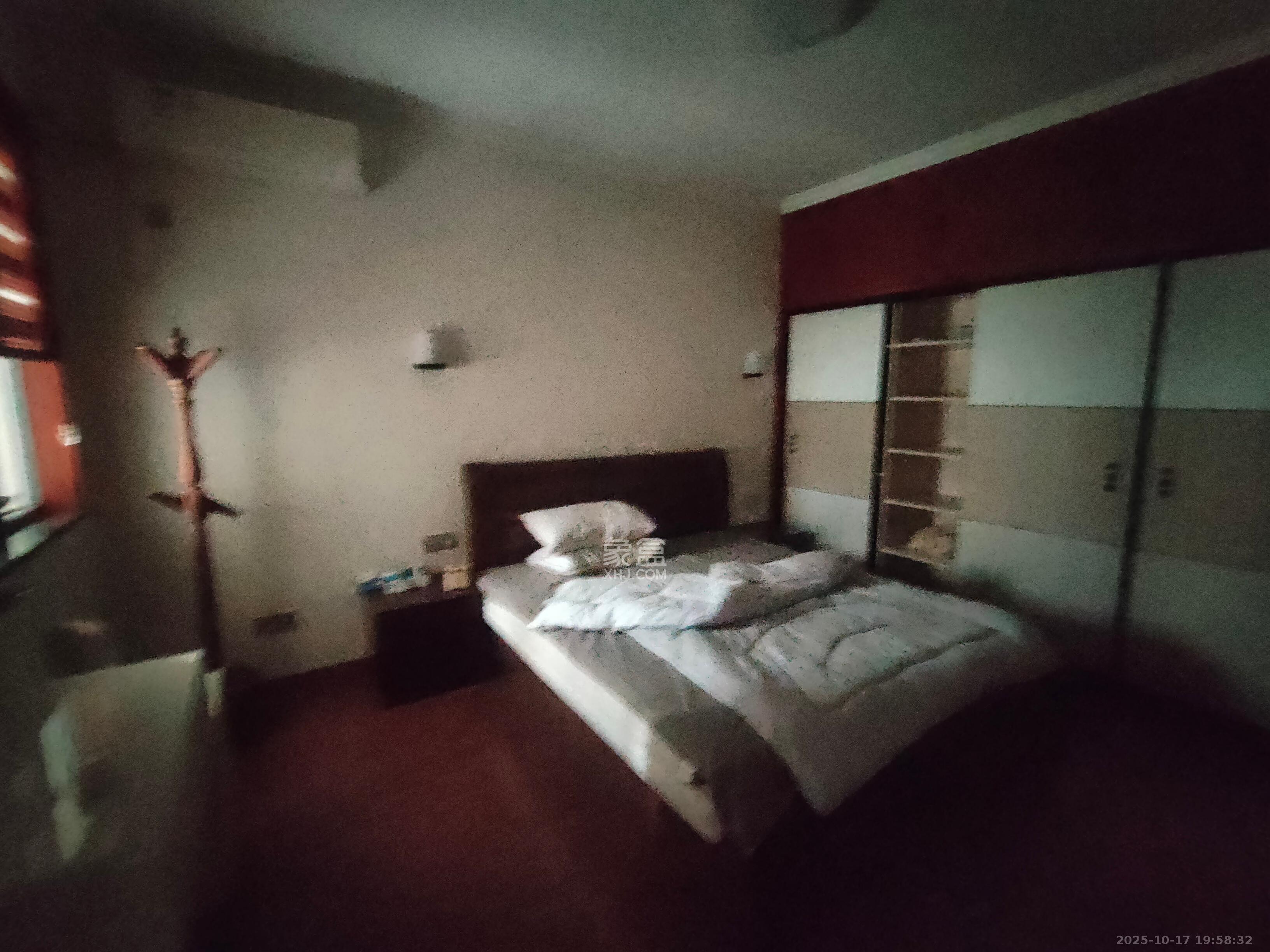 湘农桥社区  2室1厅1卫    1600.0元/月室内图