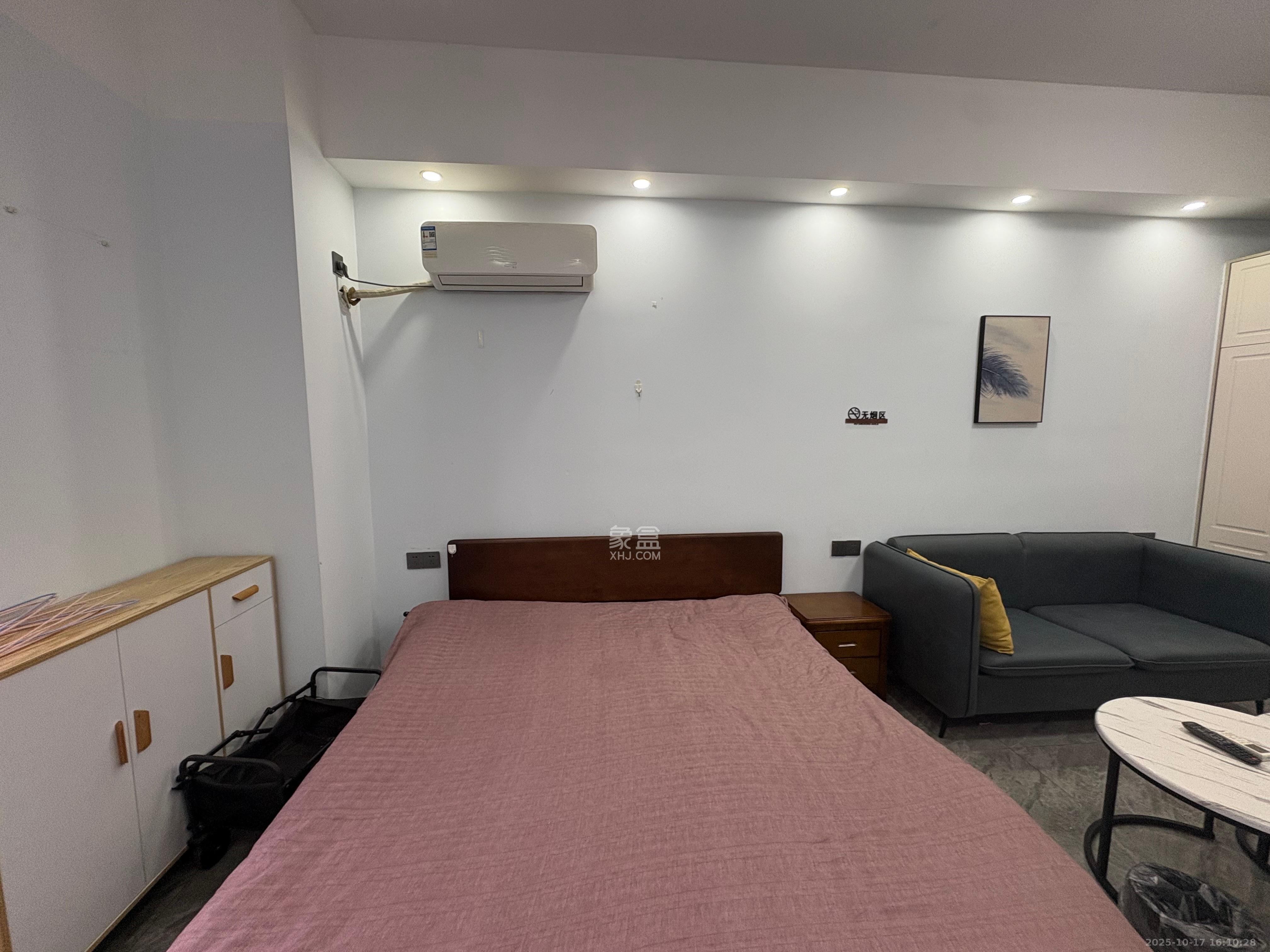 润和滨江府  1室1厅1卫    1450.0元/月 润和滨江府  1室1厅1卫    1450.0元/月