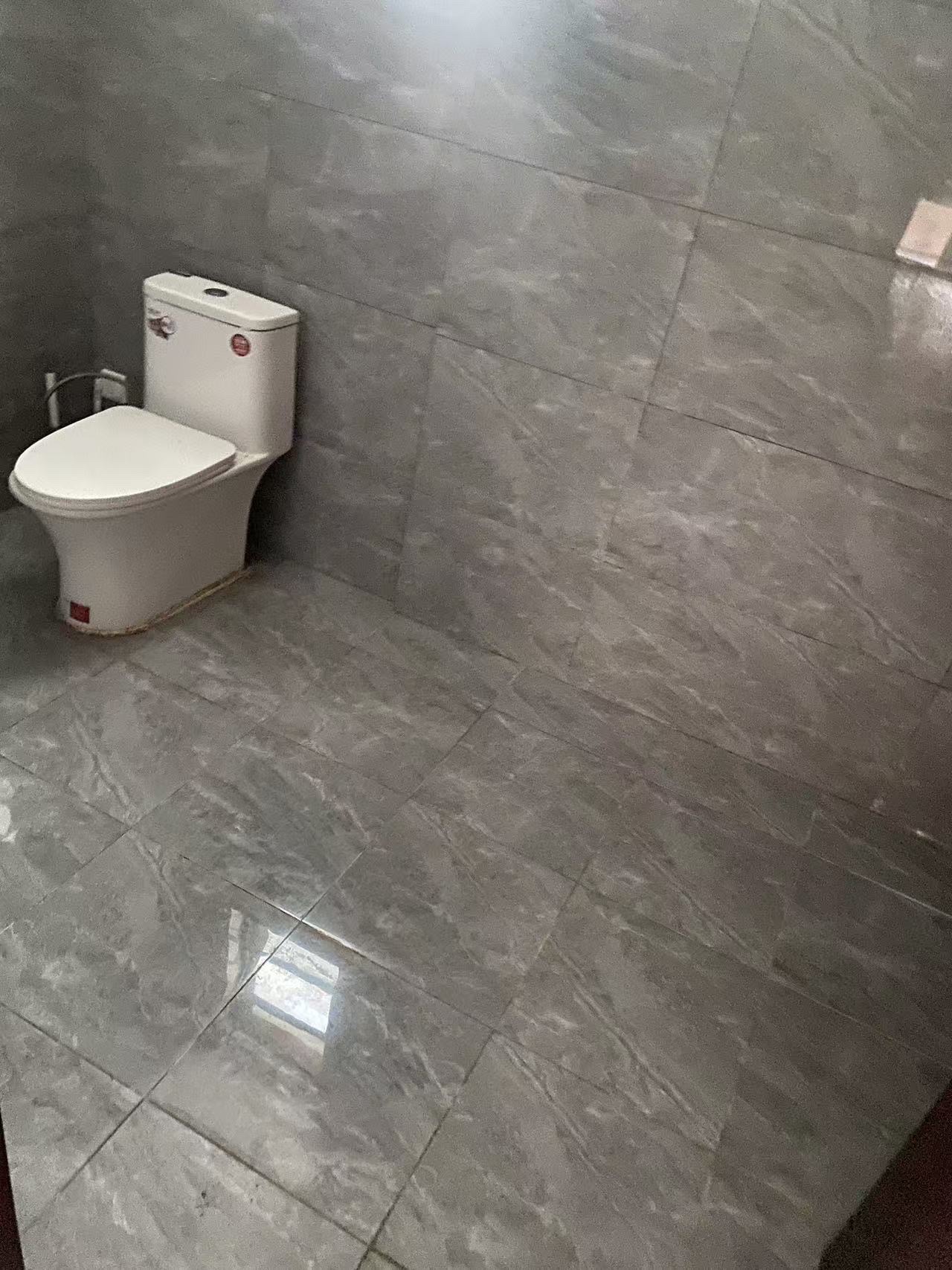 万花坊铂金公馆别墅  6室3厅2卫    17000.0元/月户型图