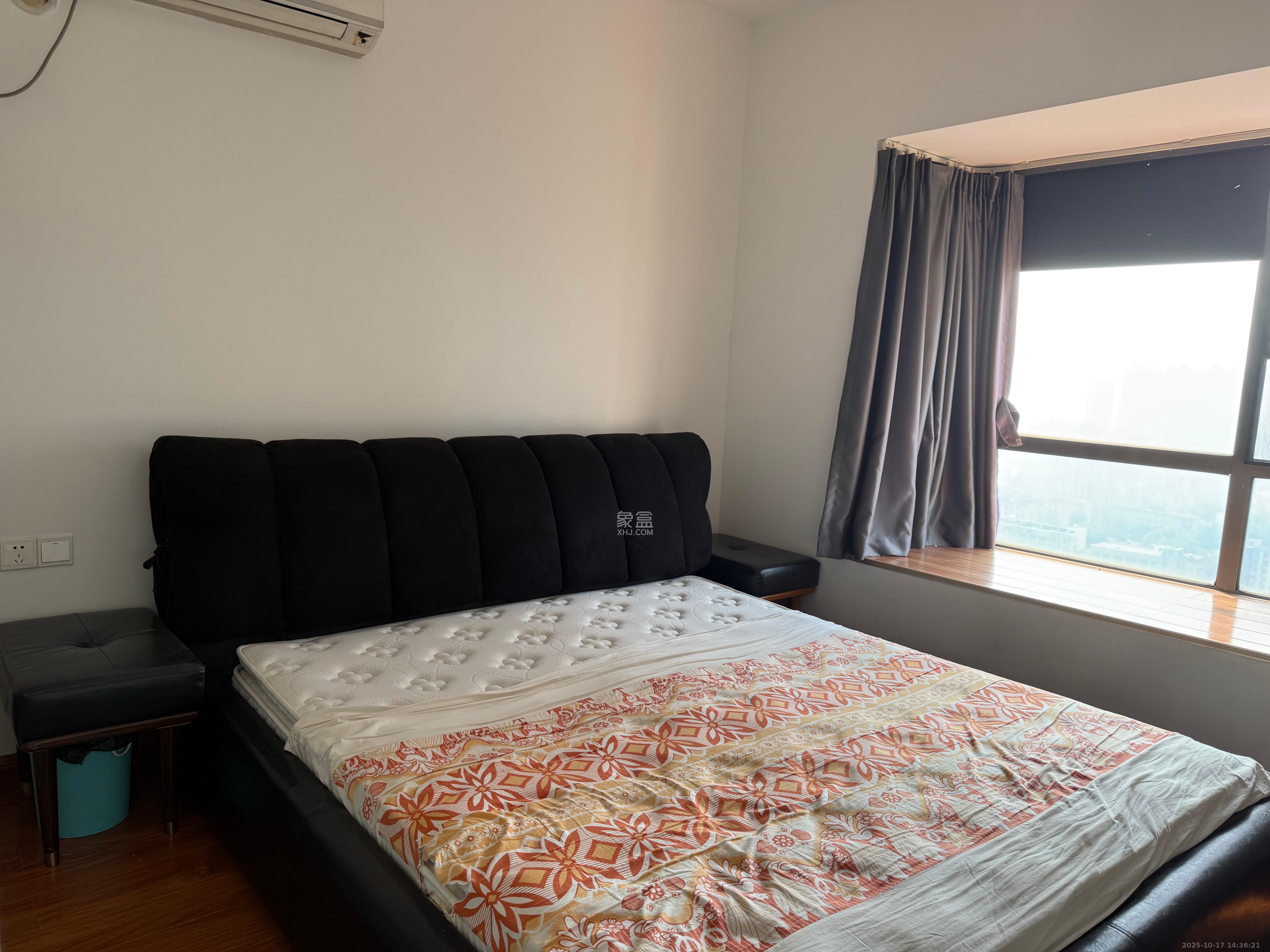 上海城小区  2室2厅1卫    2200.0元/月室内图