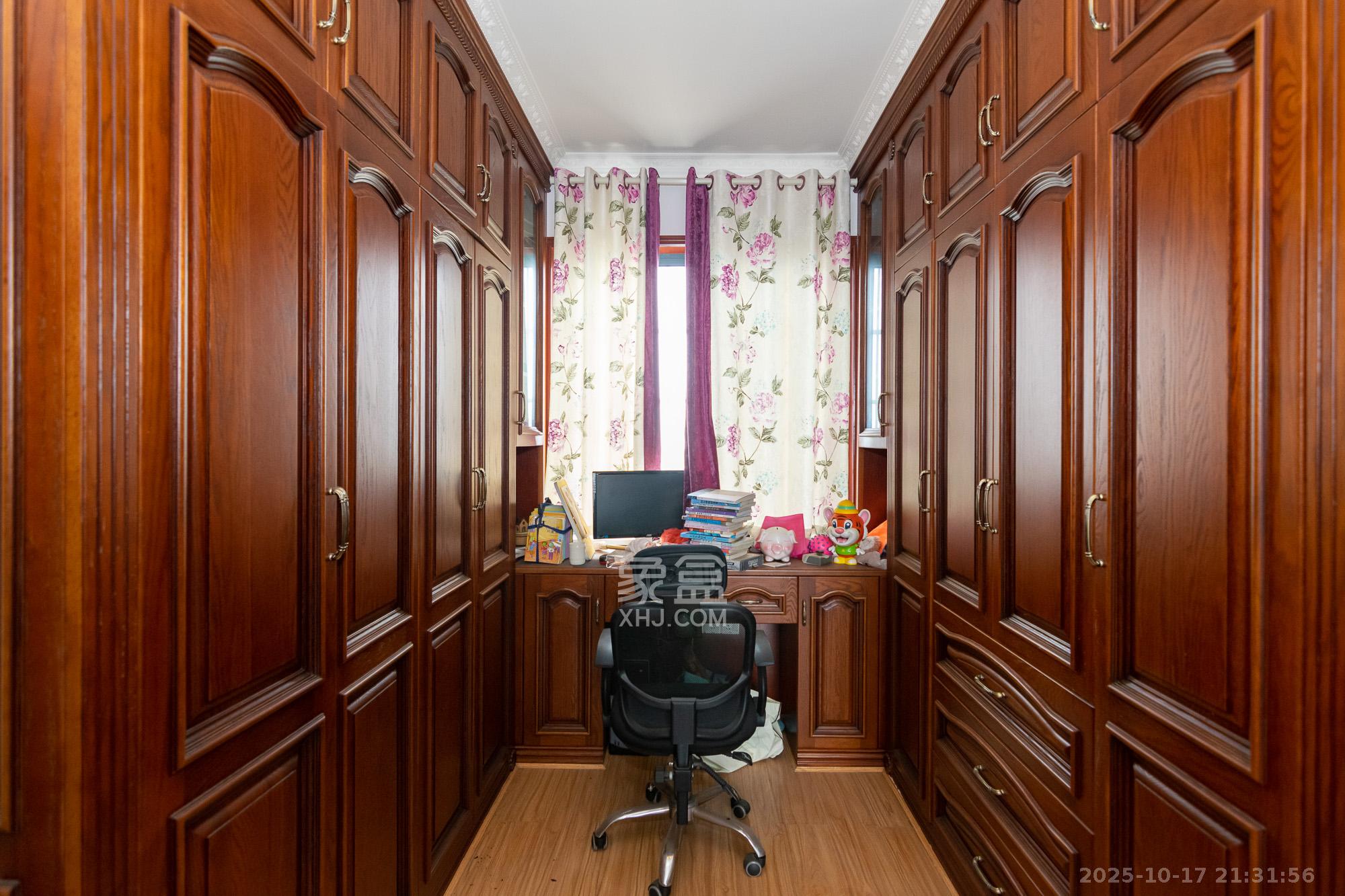 新雅黄金苑  4室2厅2卫    99.8万 新雅黄金苑  4室2厅2卫    99.8万其他